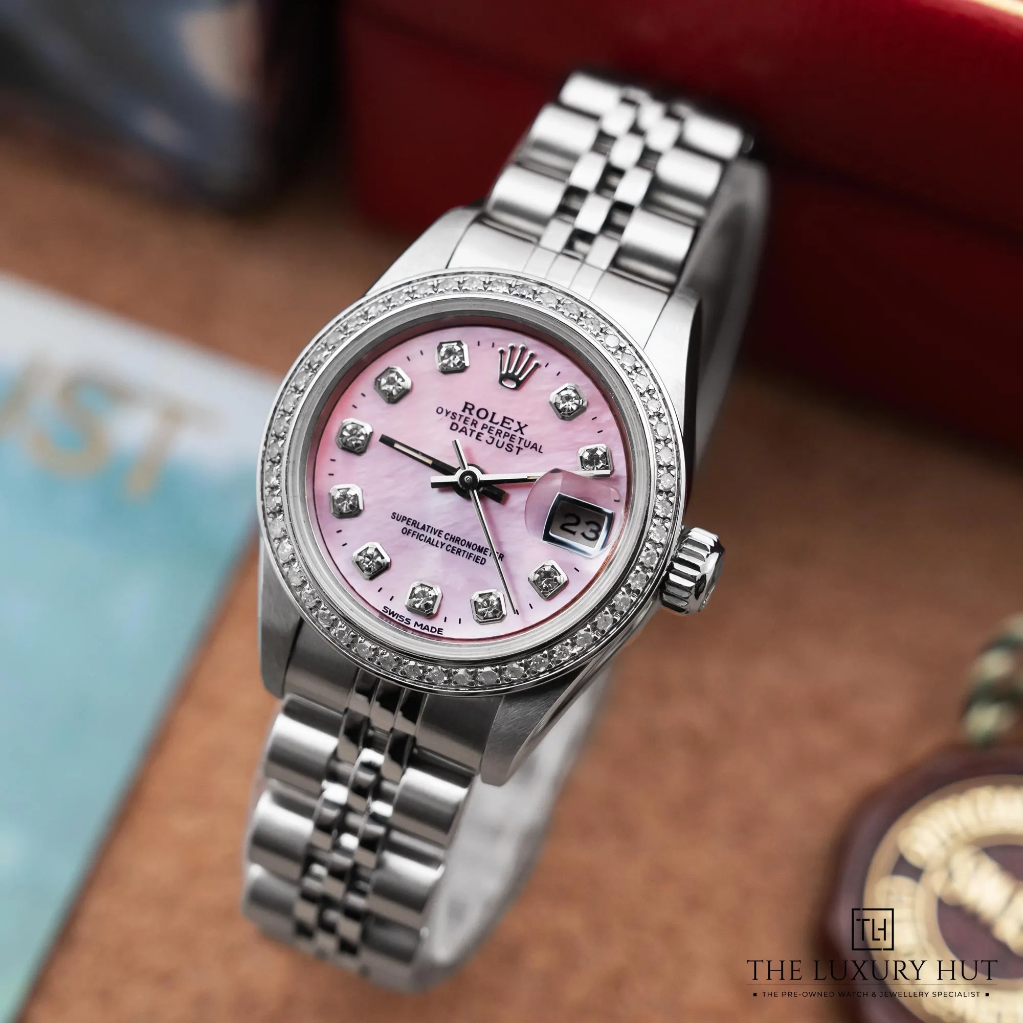 2026/01/b5684454-5fa1-4068-87d9-6d4612c93ce3Rolex_Lady-Datejust_26mm_Pink_Diamond_Dial_52423-b.jpg.webp