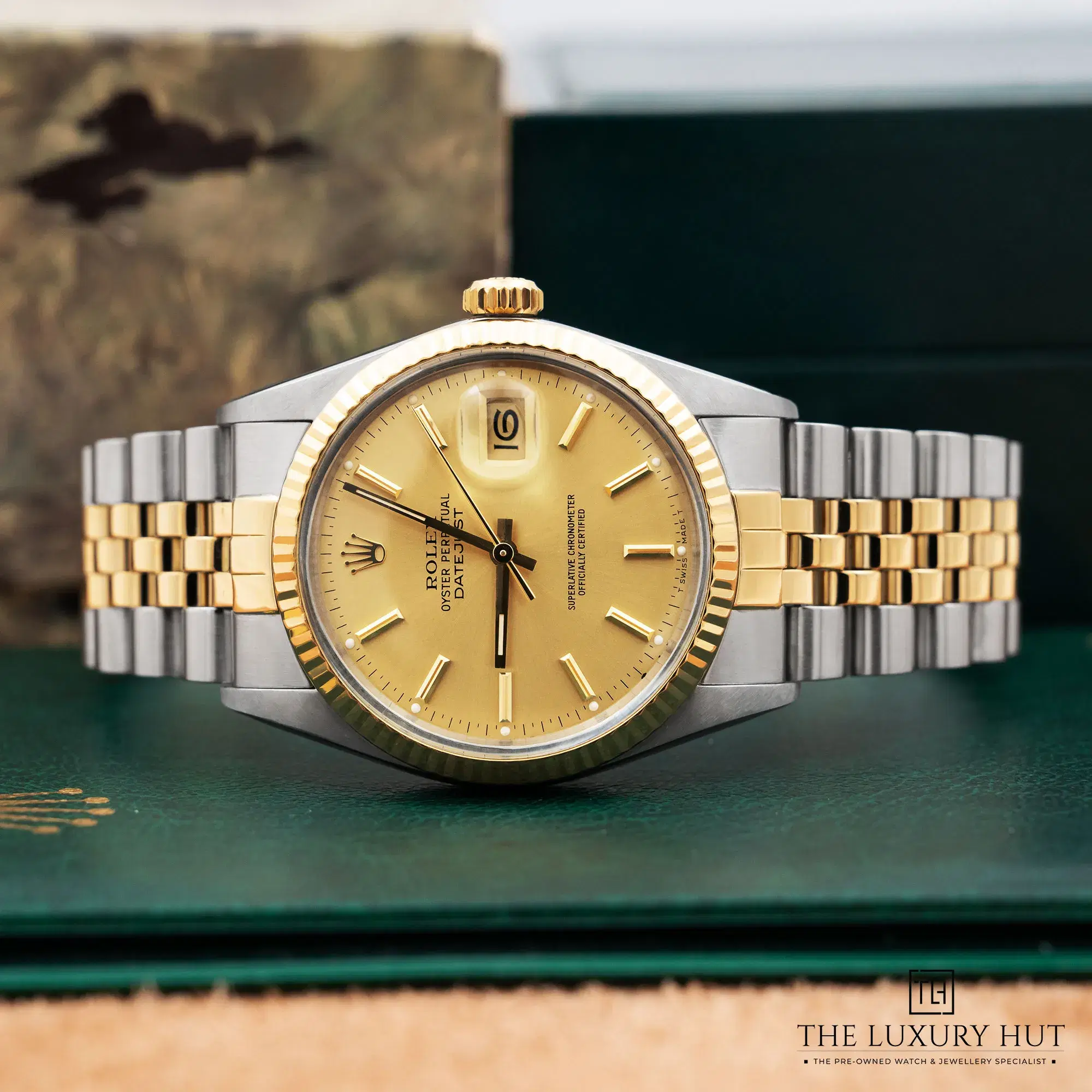 2026/01/bf63d057-b2cb-4e56-b614-06419bacbd96Rolex_Datejust_36_Steel_Gold_Champagne_Dial_LB798-c.jpg.webp