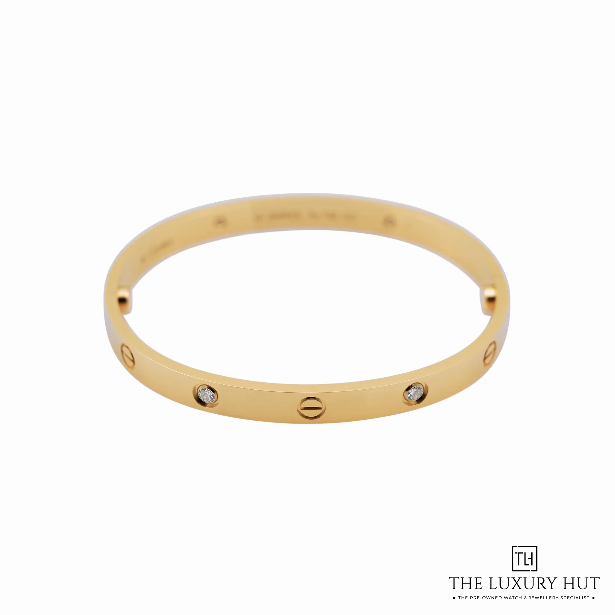 2026/01/cd397450-5028-4117-aa38-3947fd5d6e02Cartier_Yellow_Gold_Diamonds_LOVE_Bracelet_Classic_52612-a.jpg.webp