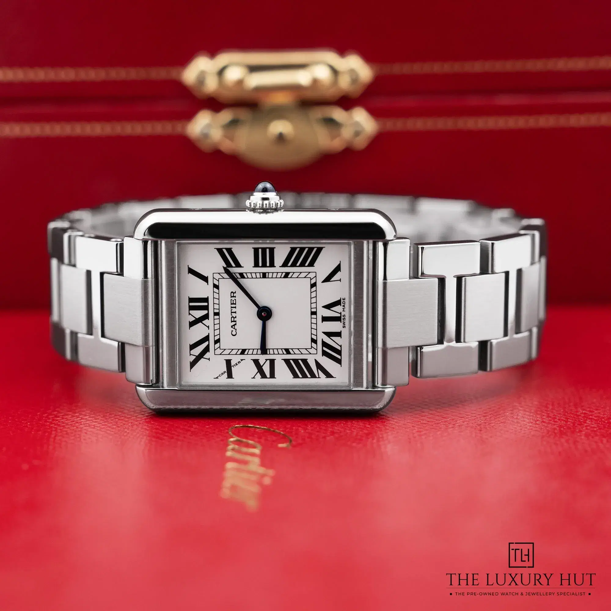 2026/01/e9fadfd3-24b6-4fab-80df-a66e205f745eCartier_Tank_Solo_Steel_Silver_Roman_Dial_52575-b.jpg.webp