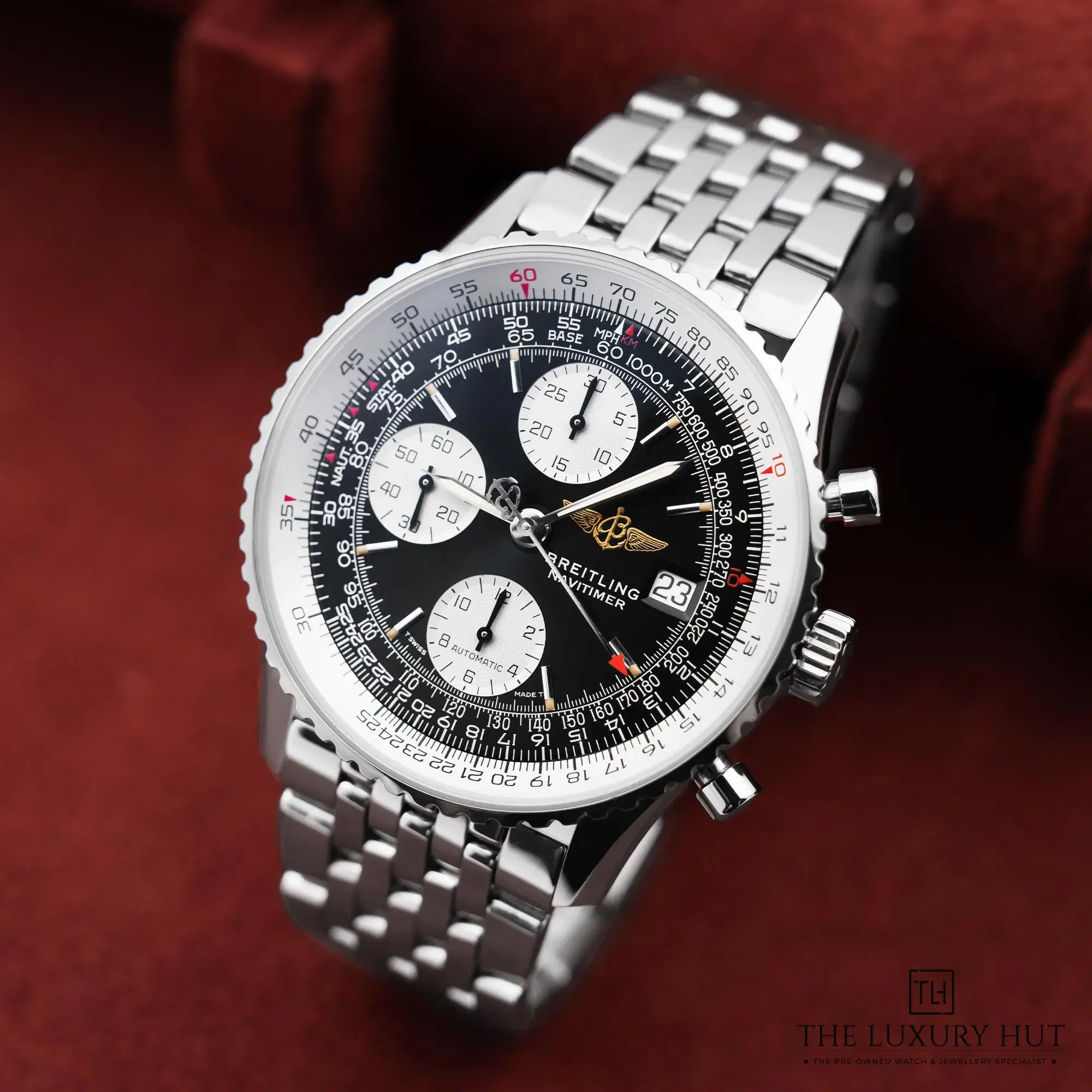 2026/02/16cfbe82-4478-4c73-b445-e38b31415e29Breitling_Old_Navitimer_Chronograph_41_Black_Dial_52615-b.jpg.webp