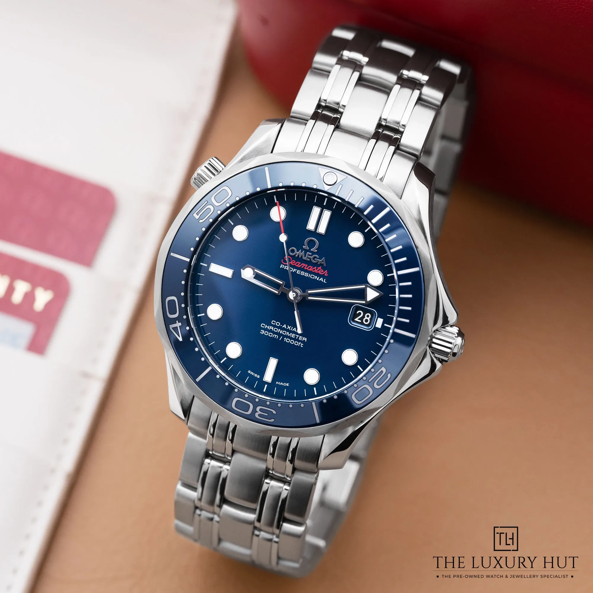 2026/02/1abbb671-2f5c-4929-8767-f87b75a1633aOmega_Seamaster_Diver_Steel_41mm_Blue_Dial_52582-b.jpg.webp