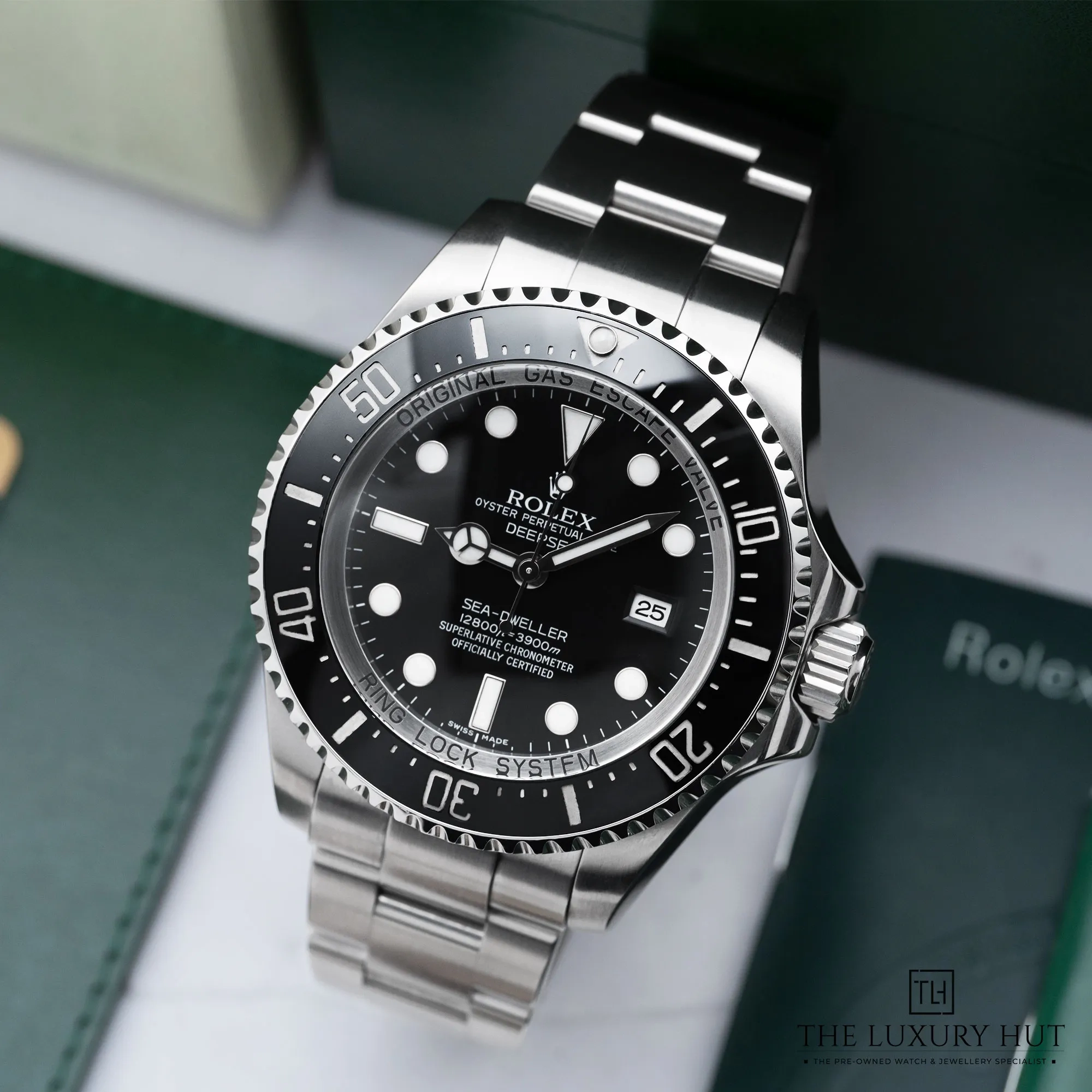 2026/02/240237d7-6f5b-4b84-9786-32f787680176Rolex_Sea-Dweller_Deepsea_Steel_44mm_Black_Dial_52547-b.jpg.webp