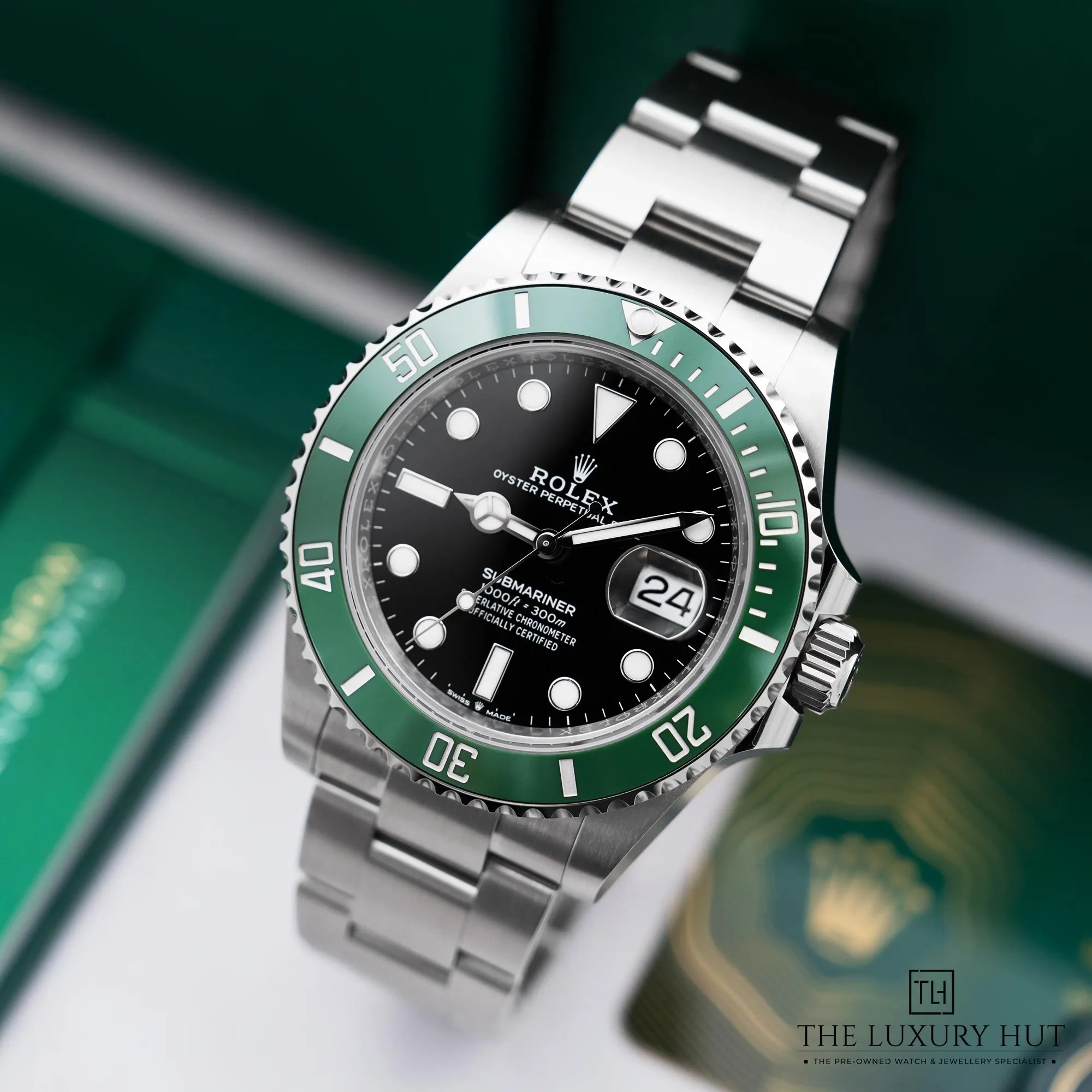 2026/02/2d238cc3-ffbb-469f-a379-ca2cb45bed56Rolex_Submariner_Date_Starbucks_41_Black_Update_LB851-b.jpg.webp