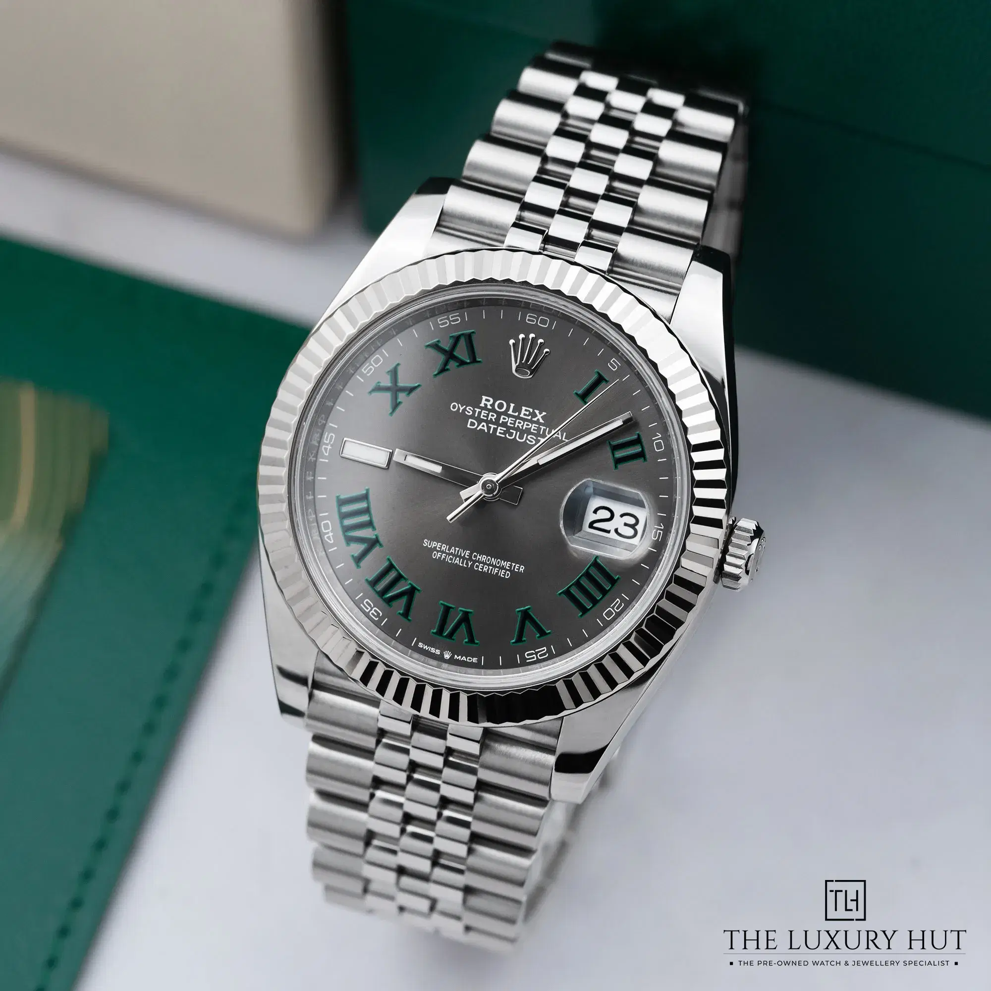 2026/02/35bd21f5-acae-4422-bf20-06ce83674dcdRolex_Datejust_41_Steel_Gold_Wimbledon_Dial_52652-b.jpg.webp