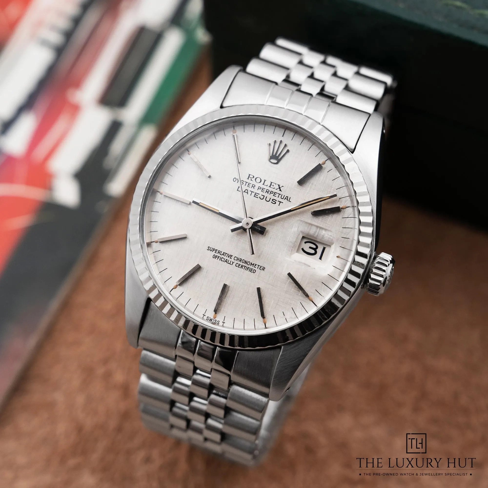 2026/02/36d3e3ee-753b-4e84-b4f2-3fa10f70ea65Rolex_Datejust_36_Silver_Linen_Dial_52596-b.jpg.webp