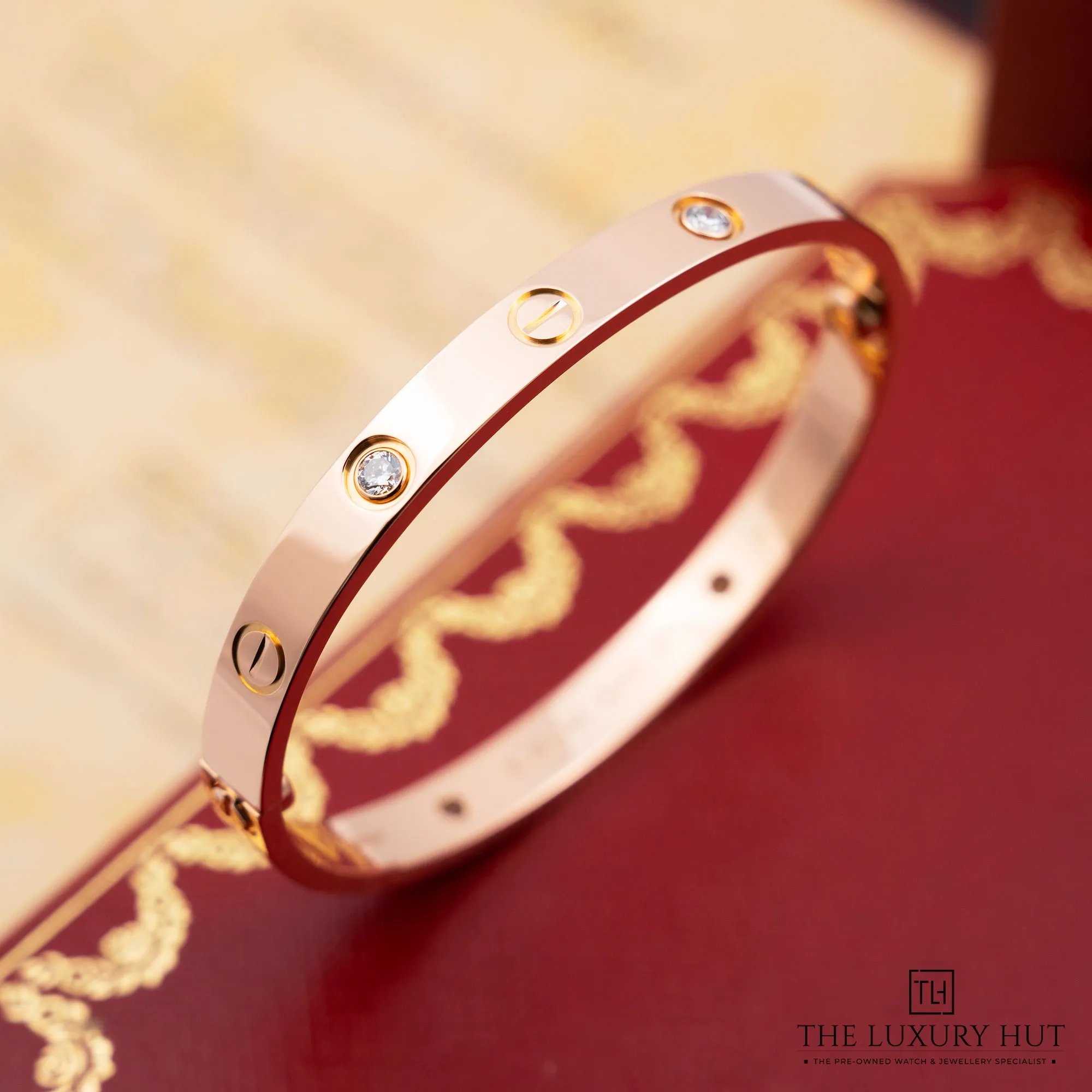 2026/02/63ac35af-a53a-4b6c-a7cc-70a3f325a287Cartier_Rose_Gold_Diamonds_LOVE_Bracelet_LB838-d.jpg.webp