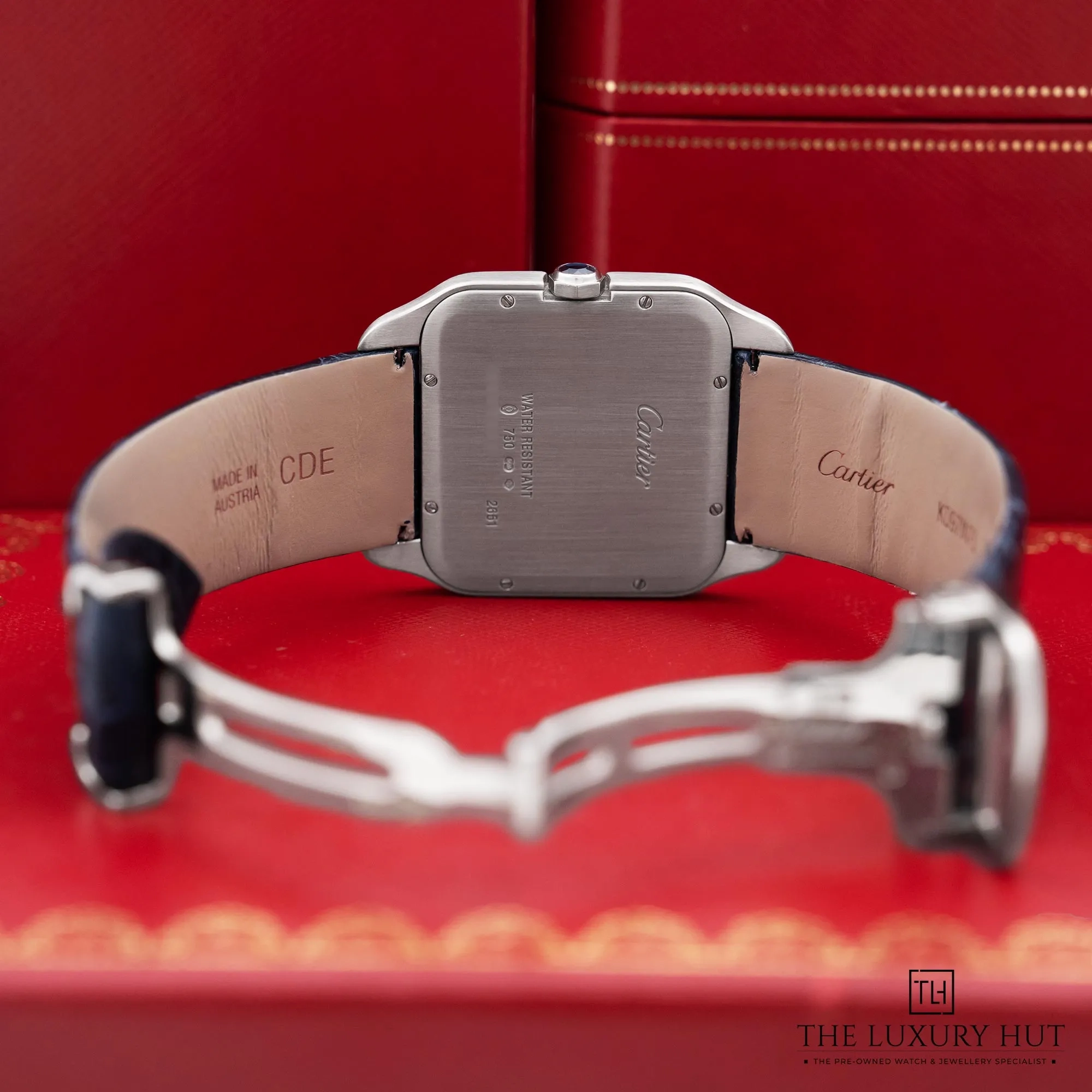 2026/02/66019836-4f99-4b3f-b348-a1b8dee6a1a2Cartier_Santos-Dumont_Gold_35mm_Silver_52669-c.jpg.webp