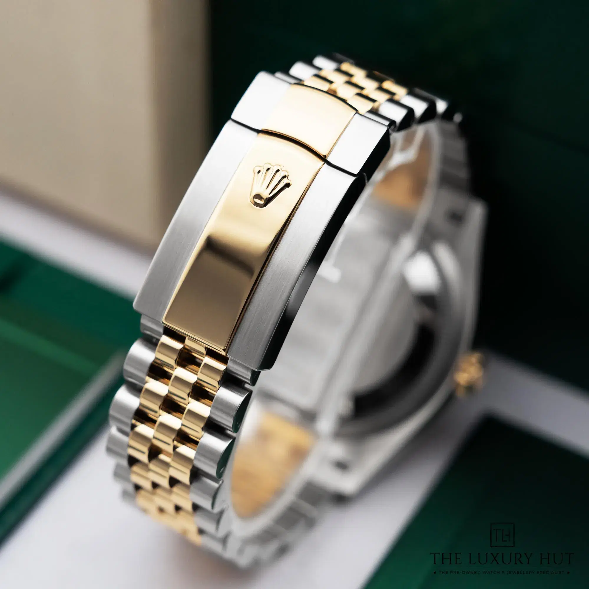 2026/02/6742a0ac-3dc5-479e-98fa-d46173db5728Rolex_Datejust_36_MOP_Diamond_Dial_LB841-d.jpg.webp