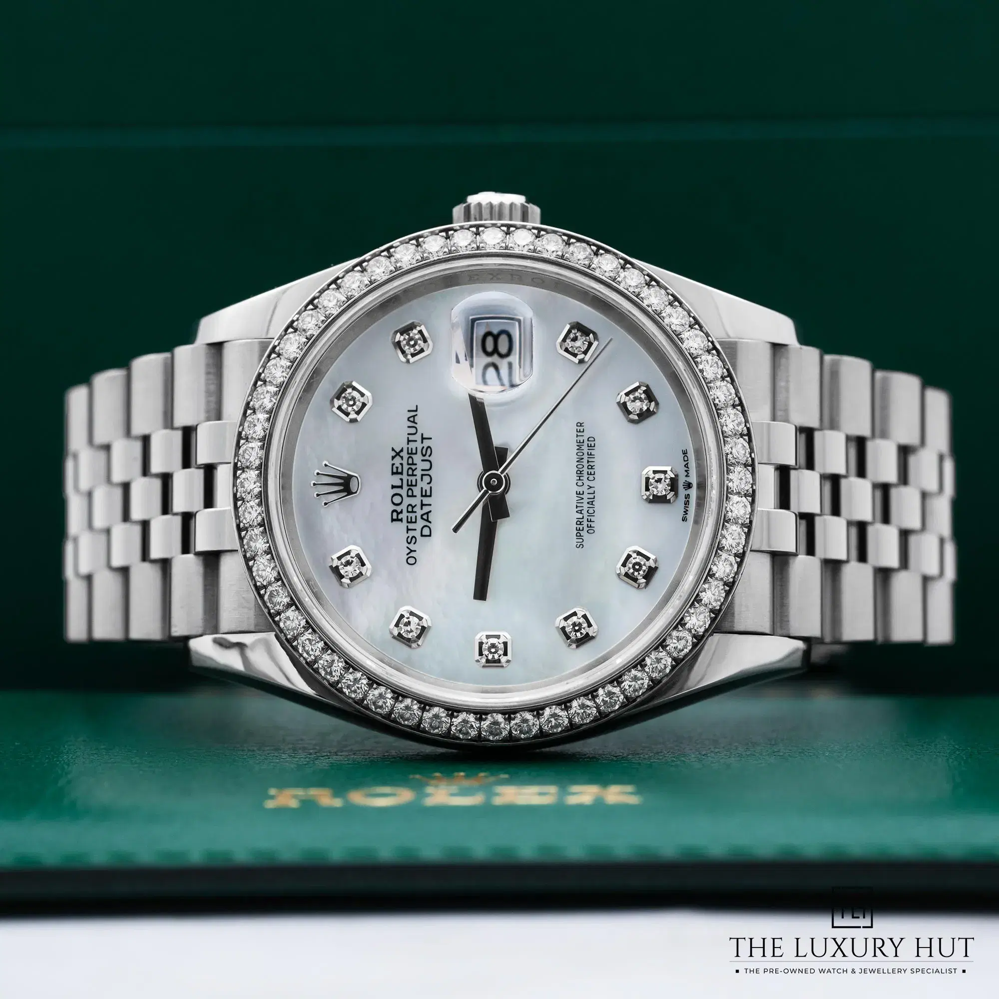 2026/02/c094fbc5-9774-431f-952c-ef21ca850917Role_Datejust_36_Steel_White_Gold_MOP_Diamond_New_LB693-b-3.jpg.webp