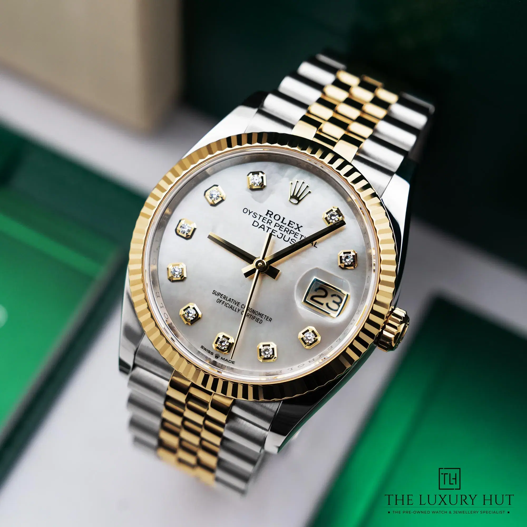 2026/02/cd4b4171-79d6-46dc-ac66-396e03bc4ff5Rolex_Datejust_36_MOP_Diamond_Dial_LB841-b.jpg.webp