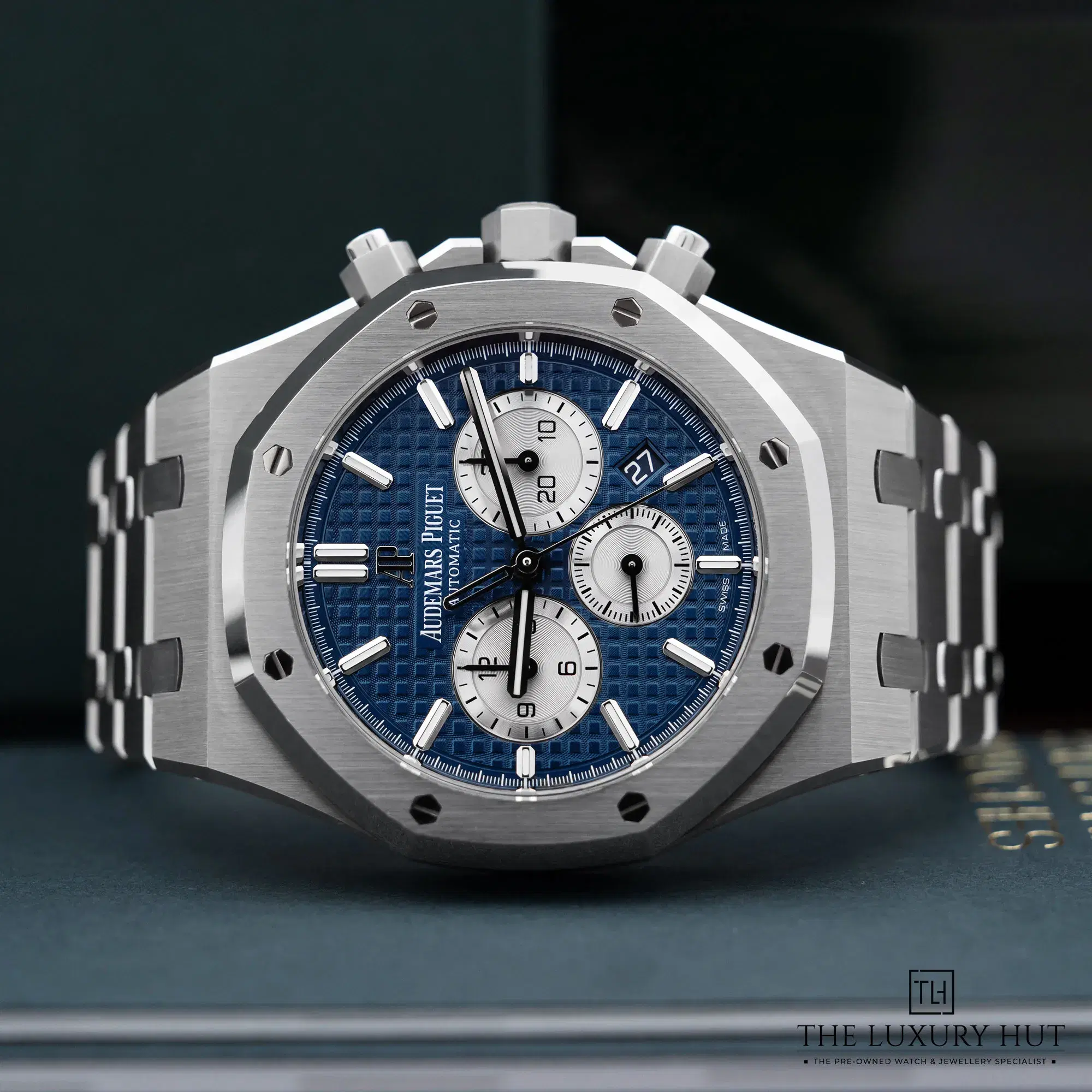 2026/02/d7cbedc5-26b8-48f3-ac2a-821082d9e016Audemars_Piguet_Royal_Oak_Chronograph_Blue_Dial_New_52626-c.jpg.webp