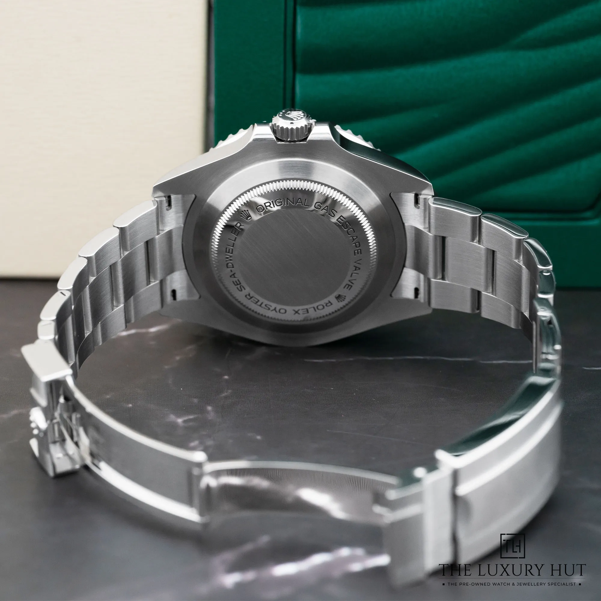 2026/02/e43cfbc0-d56a-4c33-93eb-3c658de49a84Rolex_Sea-Dweller_Steel_43mm_Black_Dial_52648-c.jpg.webp