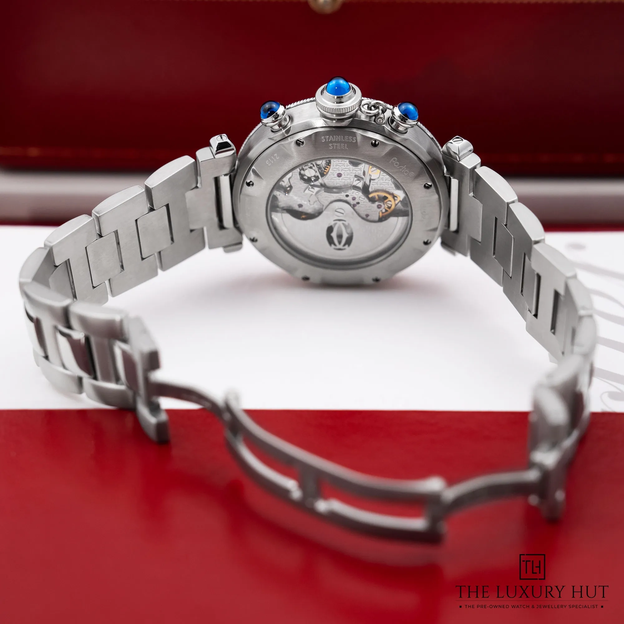 2026/03/0799d4ca-878b-4903-a045-343eda1010caCartier_Pasha_Seatimer_Chronograph_Silver_Guilloche_52650-d.jpg.webp