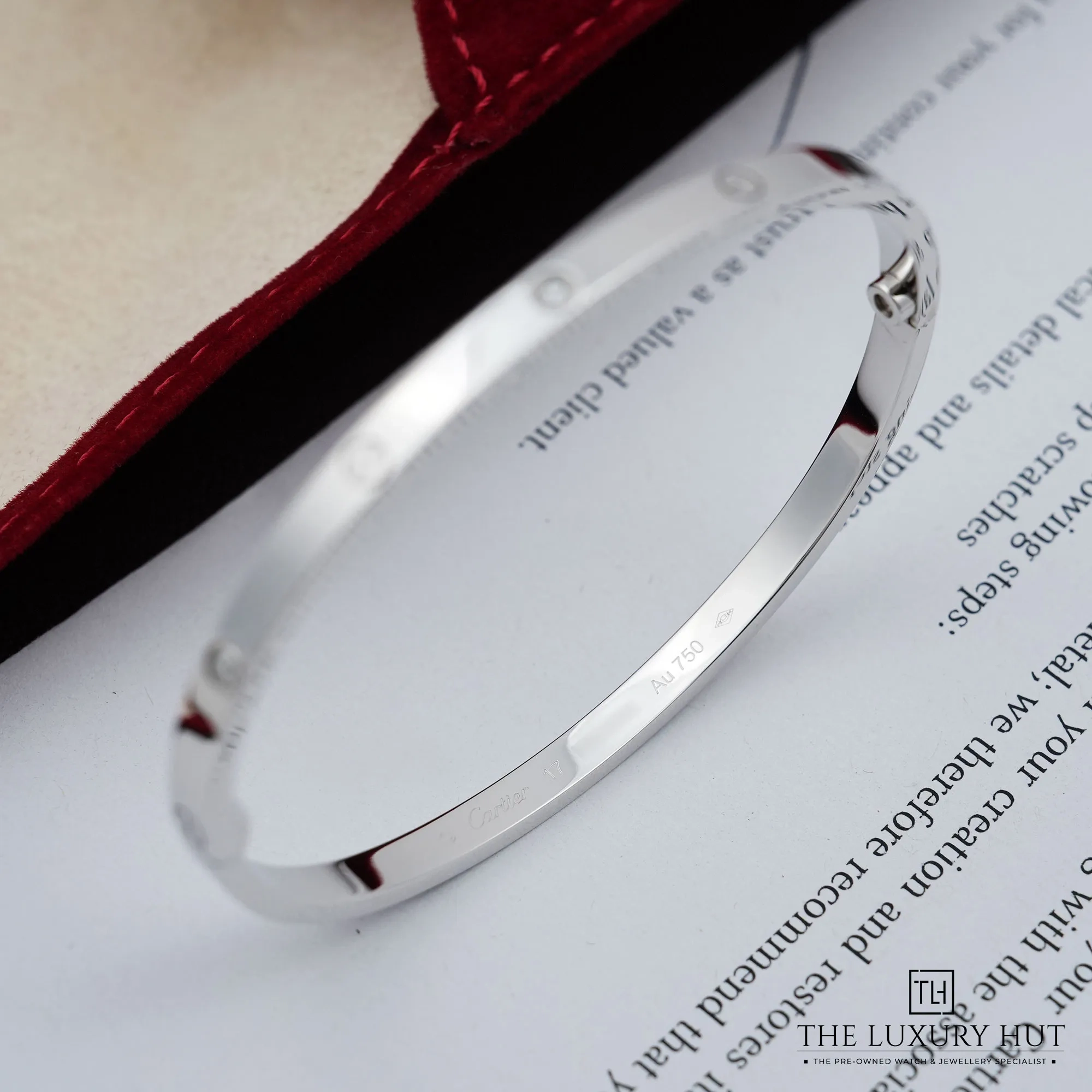 2026/03/0c45111e-8510-4912-a8ba-442f6abee465Cartier_Love_Bracelet_Diamonds_Small_White_Gold_52695-c.jpg.webp