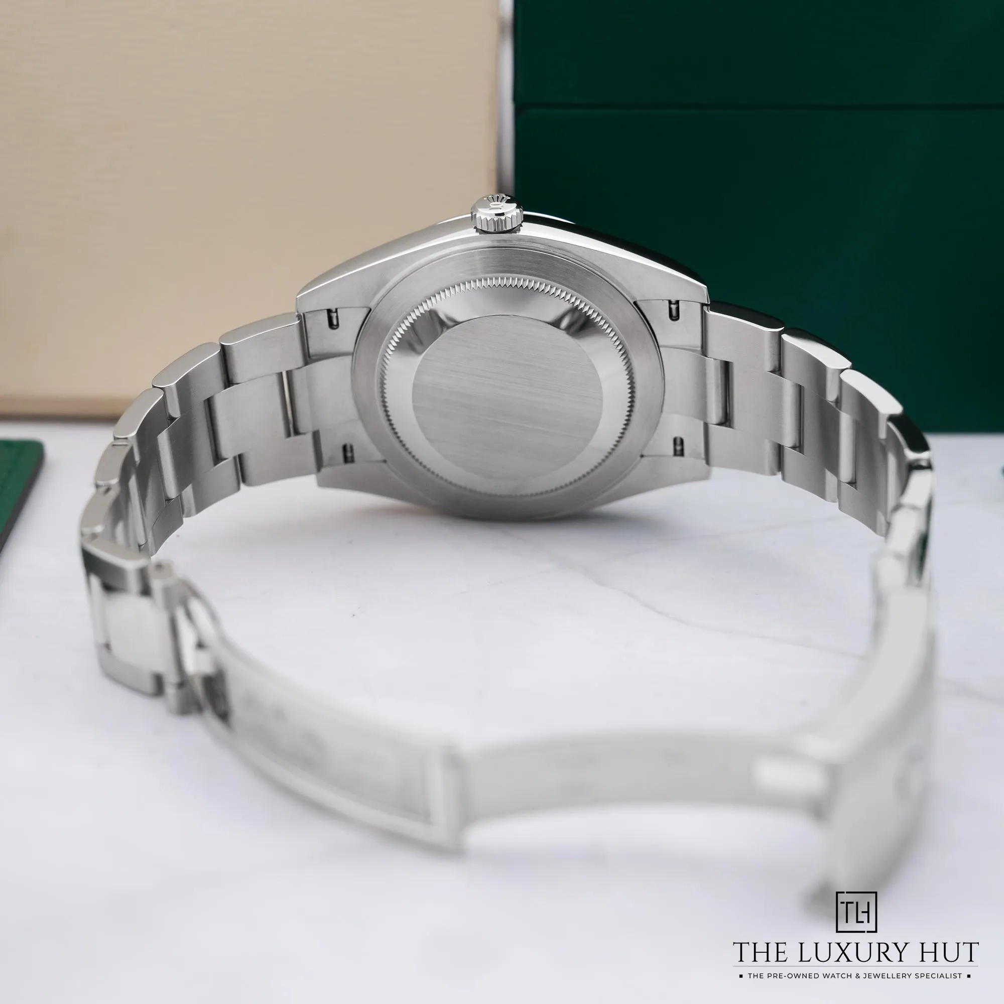 2026/03/3402918b-68e3-4705-add2-09a56a7f4d50Rolex_Datejust_Stainless_Steel_41mm_Black_Dial_52699-c.jpg.webp
