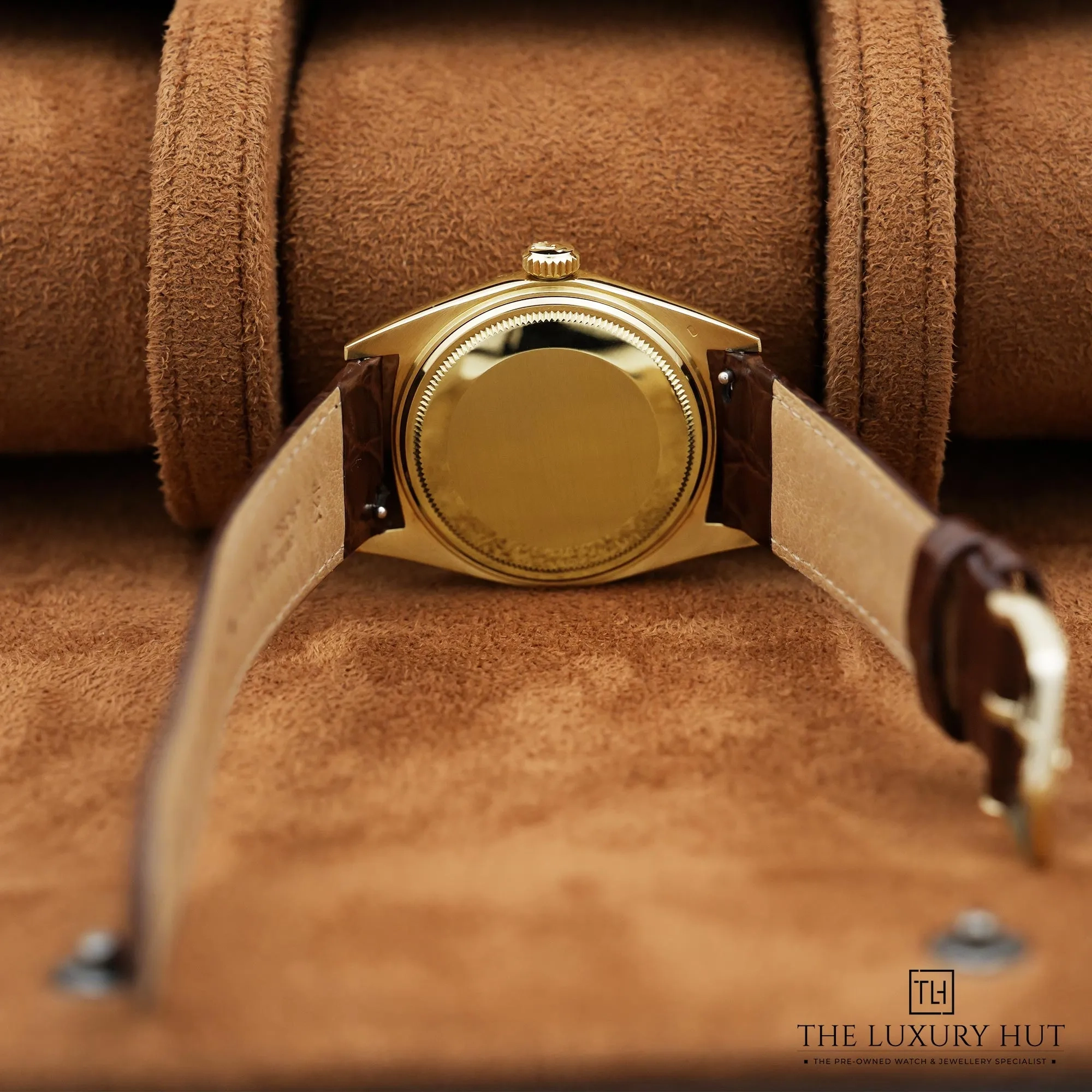 2026/03/473bd35f-54fe-4547-8501-f61a9ec61f87Rolex_Day-Date_36mm_Yellow_Gold_Champagne_52762-c.jpg.webp