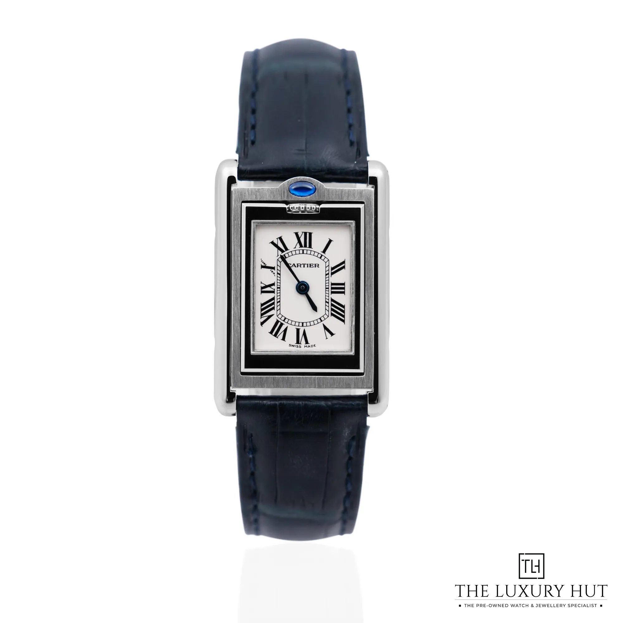 2026/03/597e7e6a-7e23-4e52-b000-f1c8ca3523feCartier_Tank_Basculante_Reverso_White_52668-a.jpg.webp