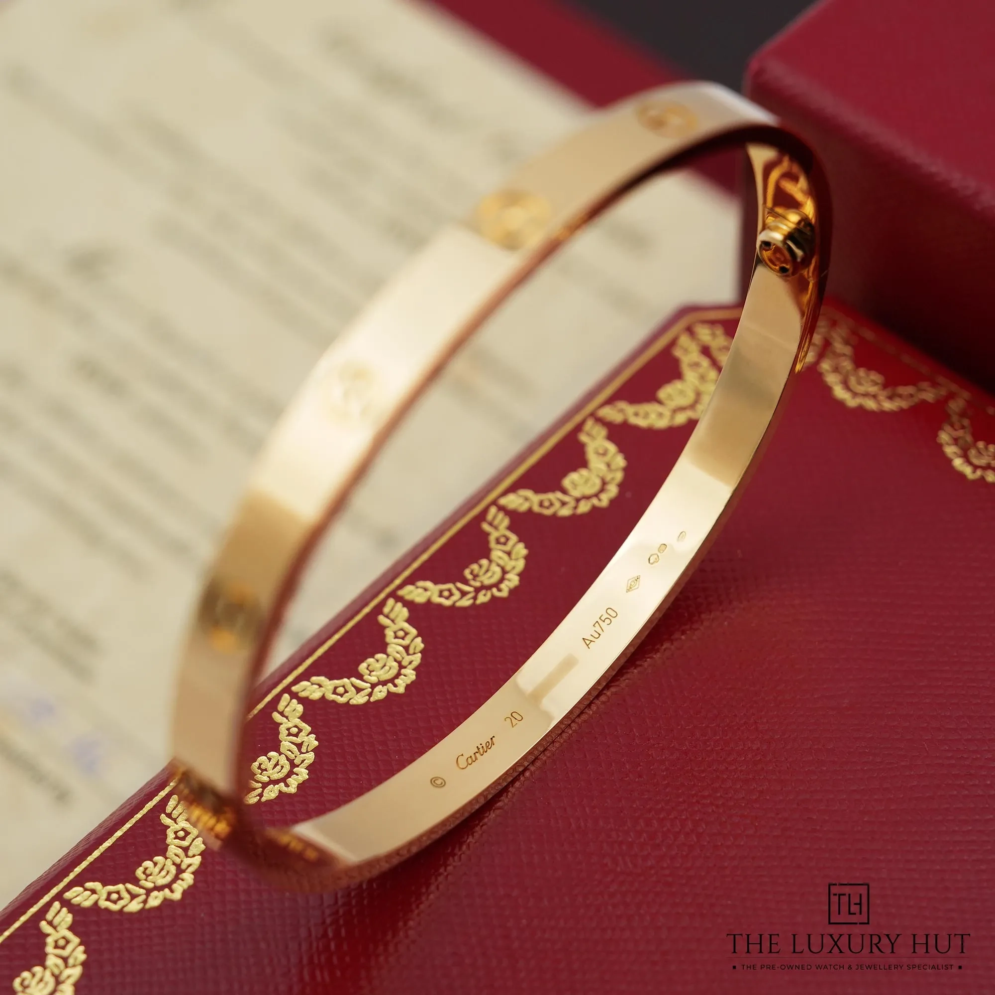2026/03/67cbfd1f-1c23-418e-87ee-03459cbd771cCartier_Love_Bracelet_Classic_Yellow_Gold_LB863-c.jpg.webp