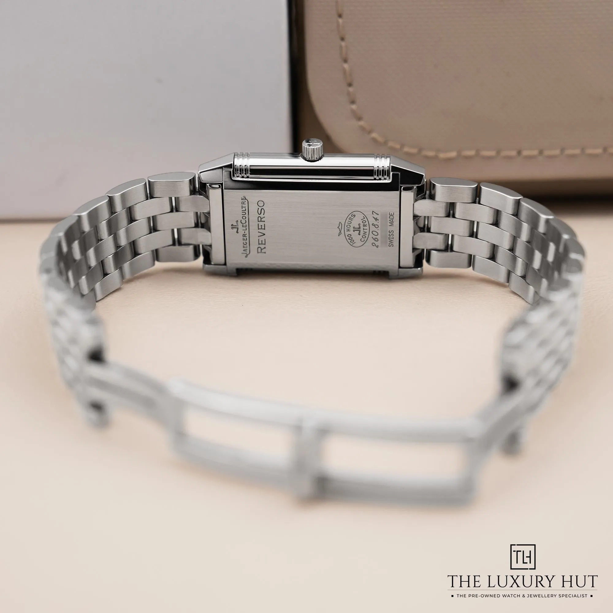 2026/03/6d7c2207-6da6-402e-8b02-a5249465bd31Jaeger-LeCoultre_Reverso_Lady_Steel_33_Silver_Arabic_52697-c.jpg.webp