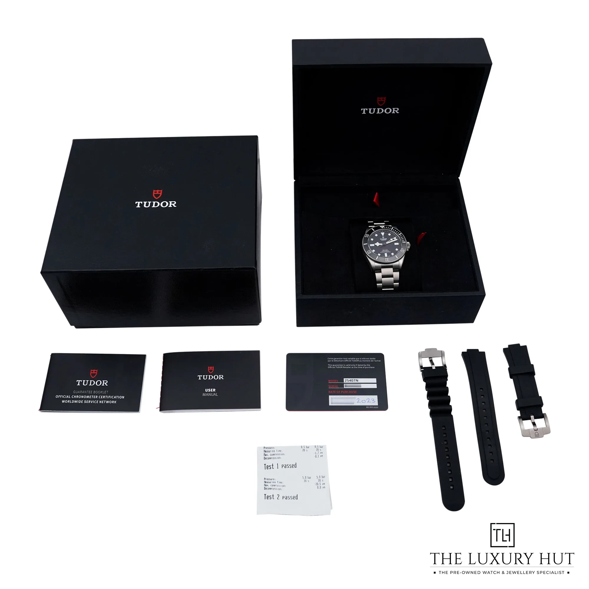 2026/03/75c5f842-f6c8-4c80-b2a5-4b9f0c97894fTudor_Pelagos_Titanium_39mm_Black_Dial_52667-f.jpg.webp