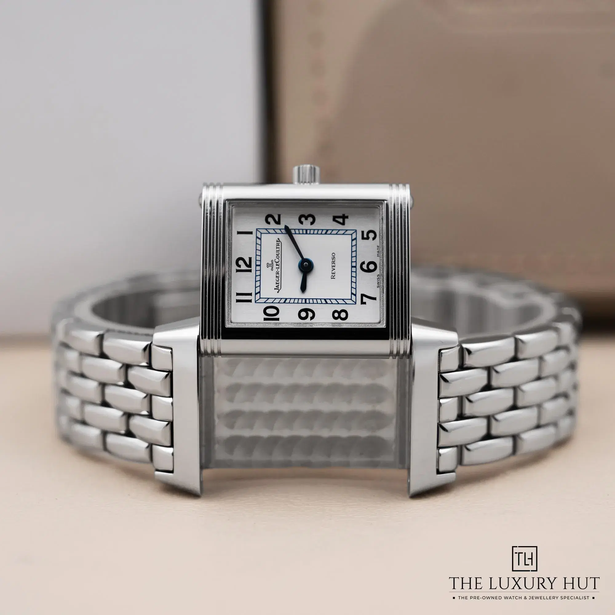 2026/03/9c27904b-6955-44a8-8822-d02c03216373Jaeger-LeCoultre_Reverso_Lady_Steel_33_Silver_Arabic_52697-e.jpg.webp