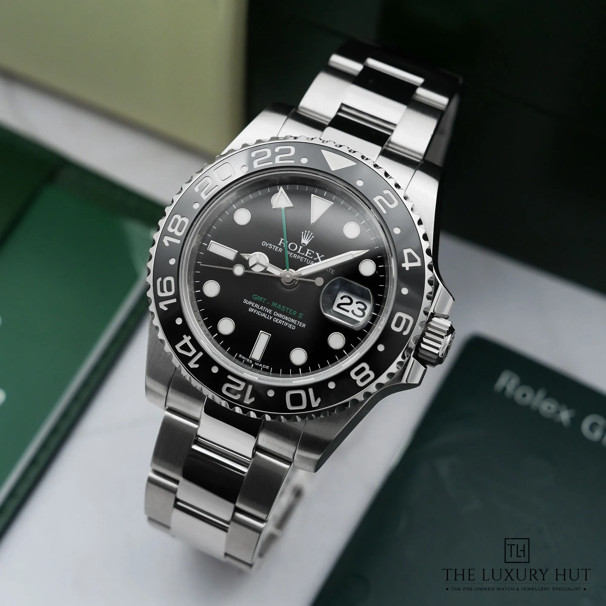2026/03/ac1b0621-e463-49b1-9f06-2e3bebe02a57Rolex_GMT-Master_II_Steel_40mm_Black_Dial_52758-b.jpg.webp
