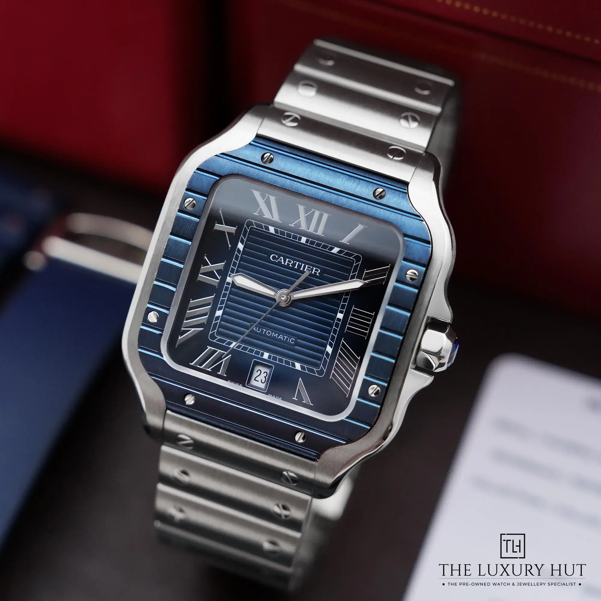 2026/03/b6a7d563-8226-477e-b3ea-dc7a994c2279Cartier_Santos_De_Cartier_Large_Steel_39.8mm_Blue_52747_bb1.jpg.webp
