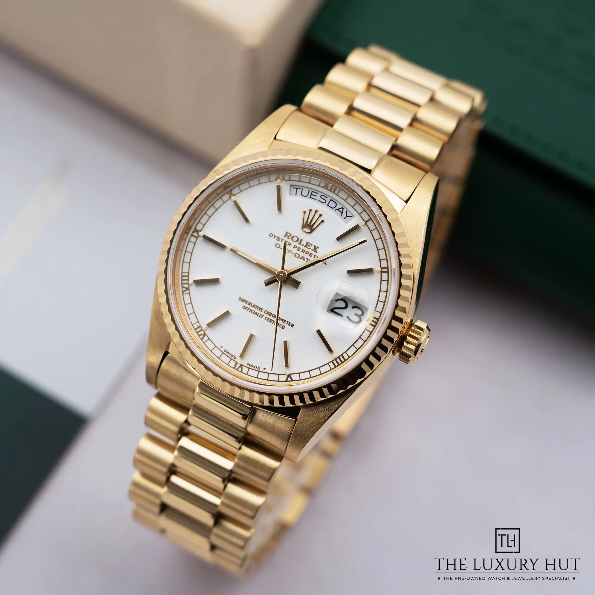 2026/03/c178b91b-1a61-48c0-b94c-3d32eef84f1bRolex_Day-Date_36_SINGER_White_Caramel_Dial_52688-b.jpg.webp