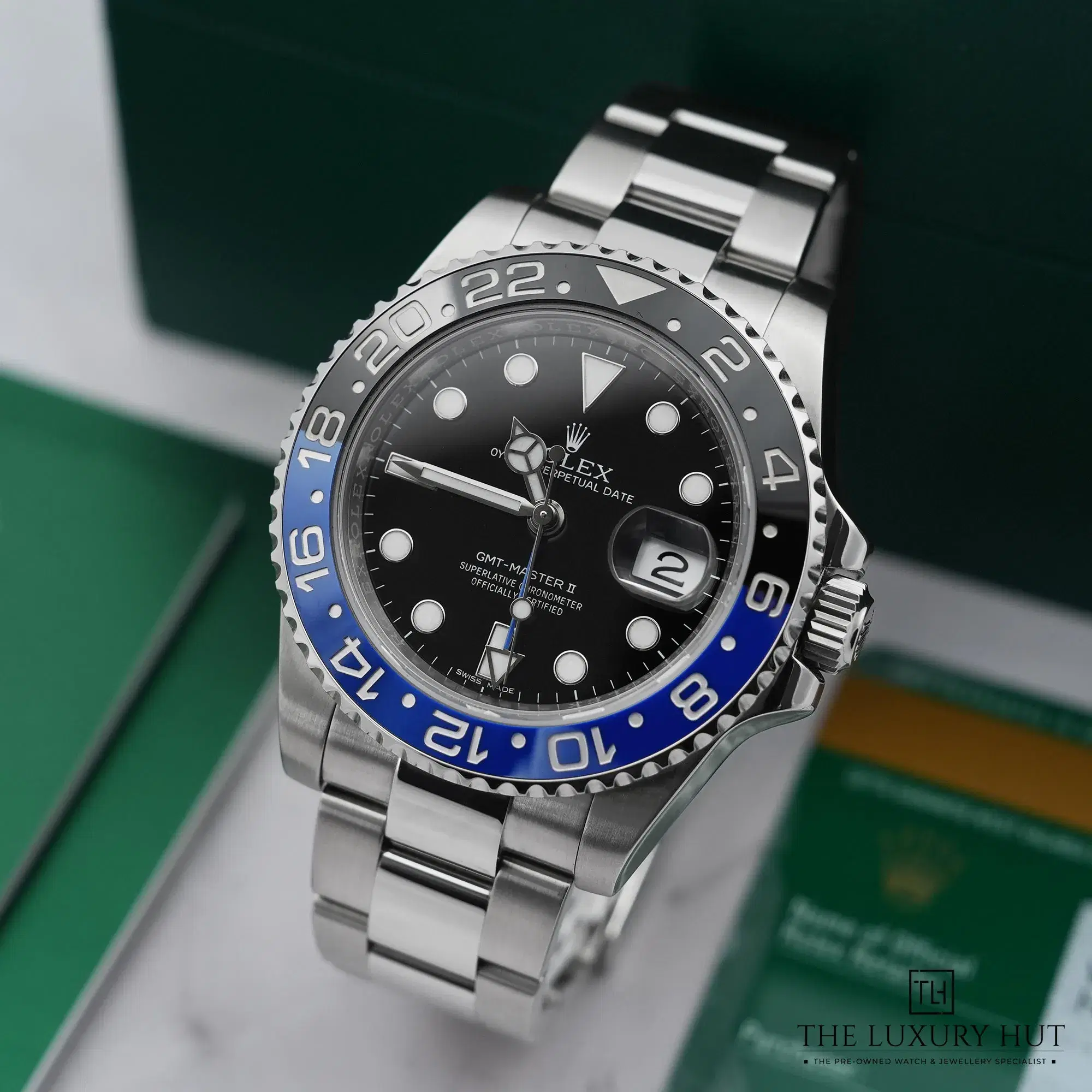 2026/03/c93422a9-4050-4f7f-a96e-6f9e351ac549Rolex_GMT-Master_II_Batman_40mm_Black_Dial_52785-b.jpg.webp