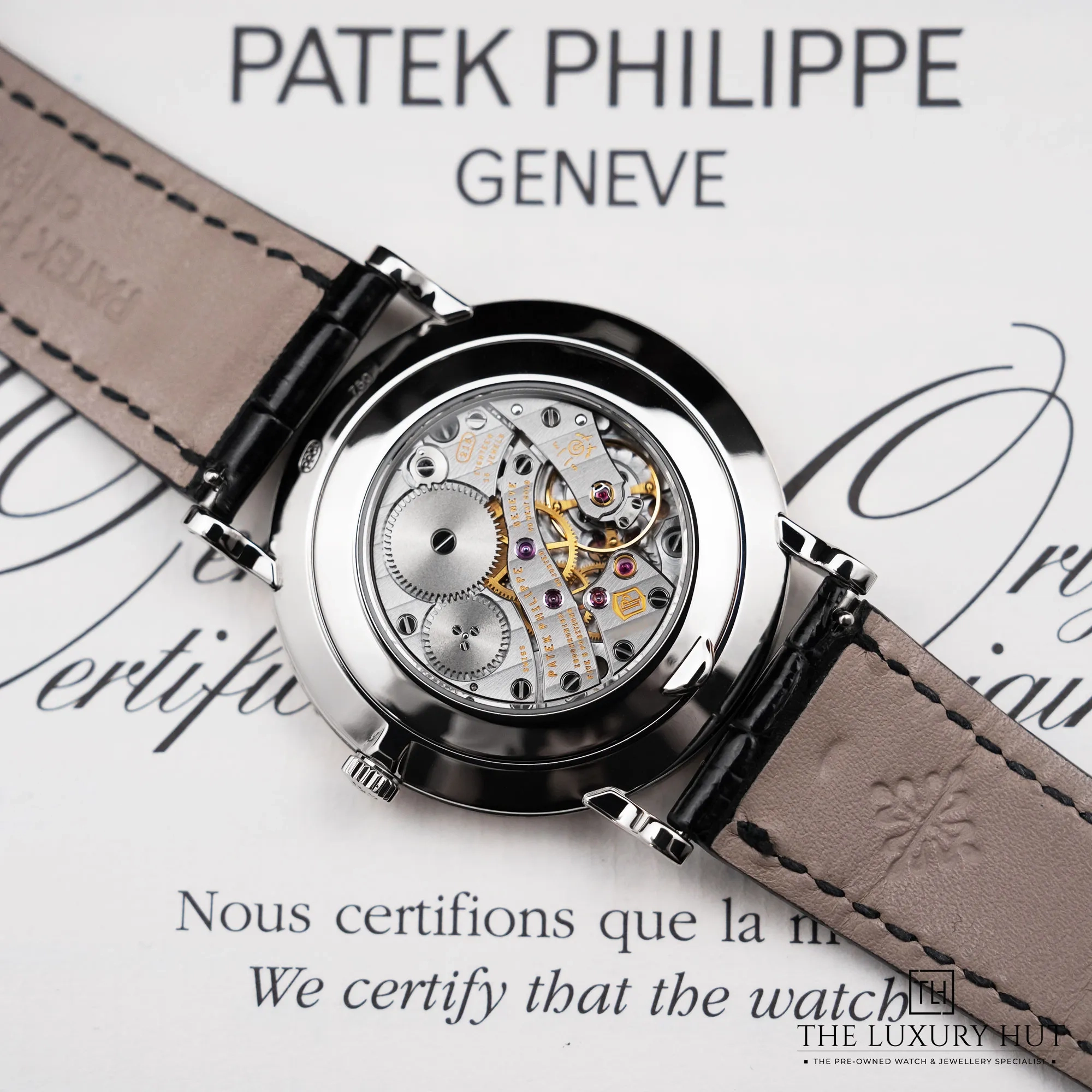 2026/03/e0e97426-8a7e-418f-8a98-f3340a9acbb8Patek_Philippe_Calatrava_36mm_White_Gold_White_52676-f.jpg.webp