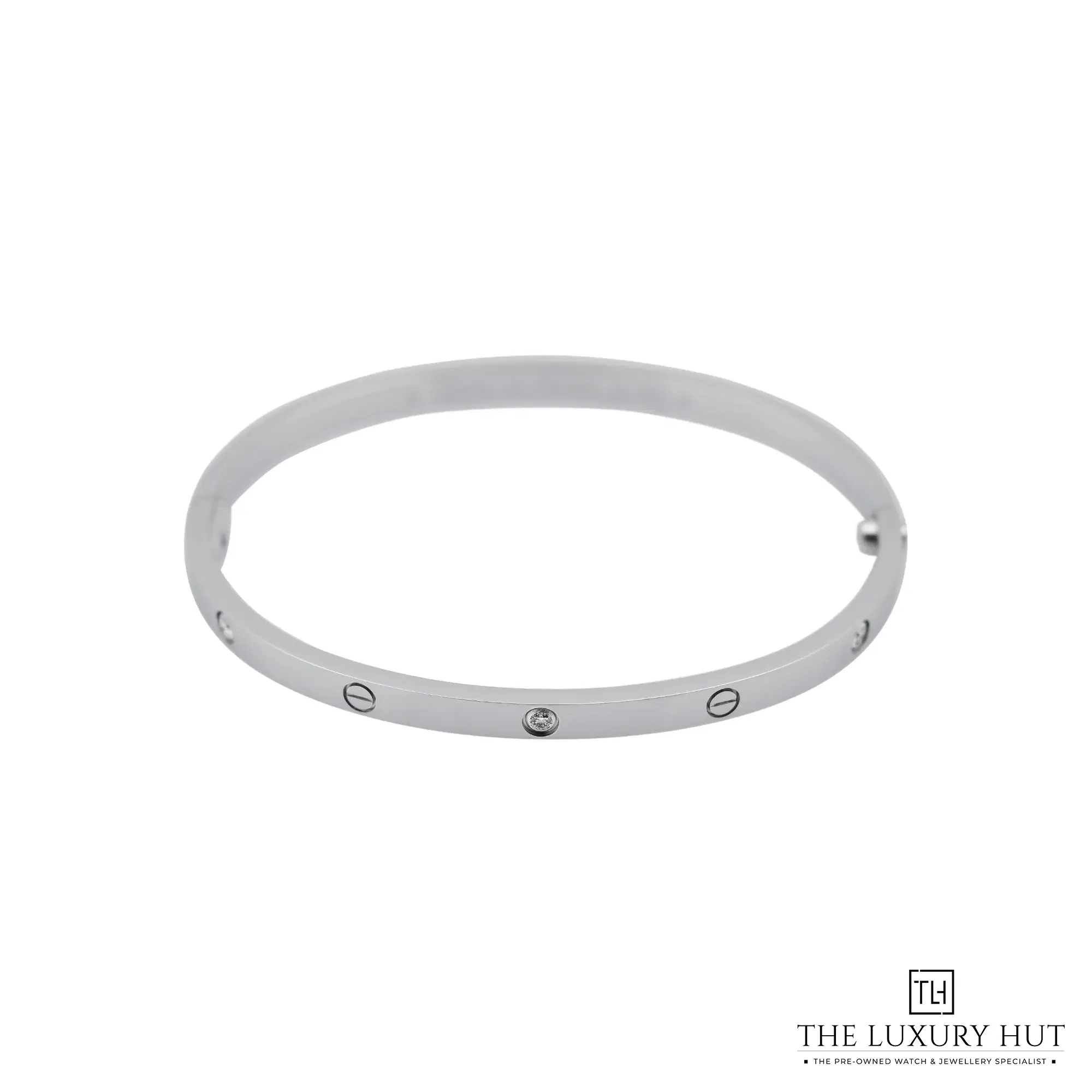 2026/03/e4084722-477c-47a5-8e9e-6358534e69c6Cartier_Love_Bracelet_Diamonds_Small_White_Gold_52695-a.jpg.webp