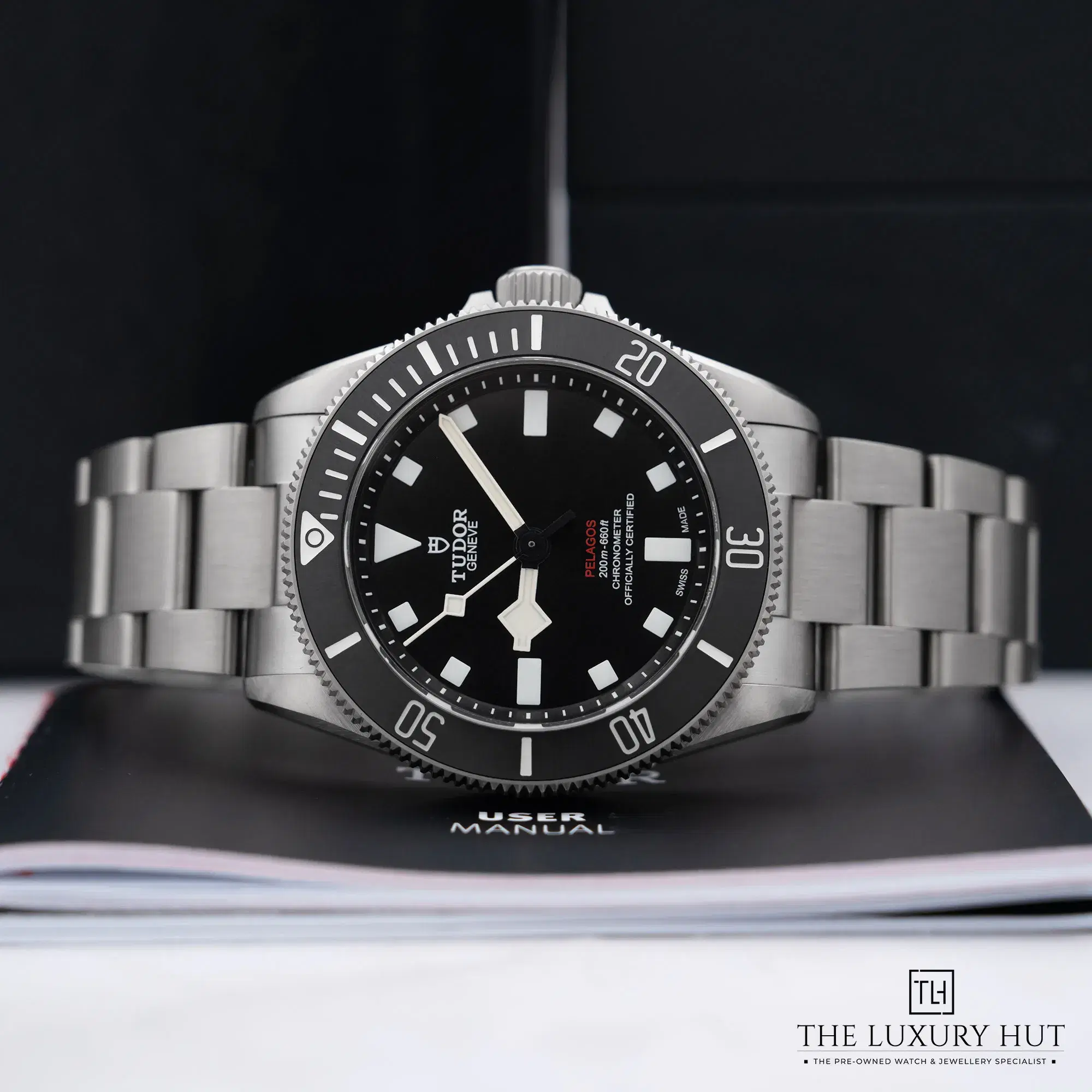 2026/03/e44ad26b-1064-4e41-b1bc-978209725990Tudor_Pelagos_Titanium_39mm_Black_Dial_52667-c.jpg.webp