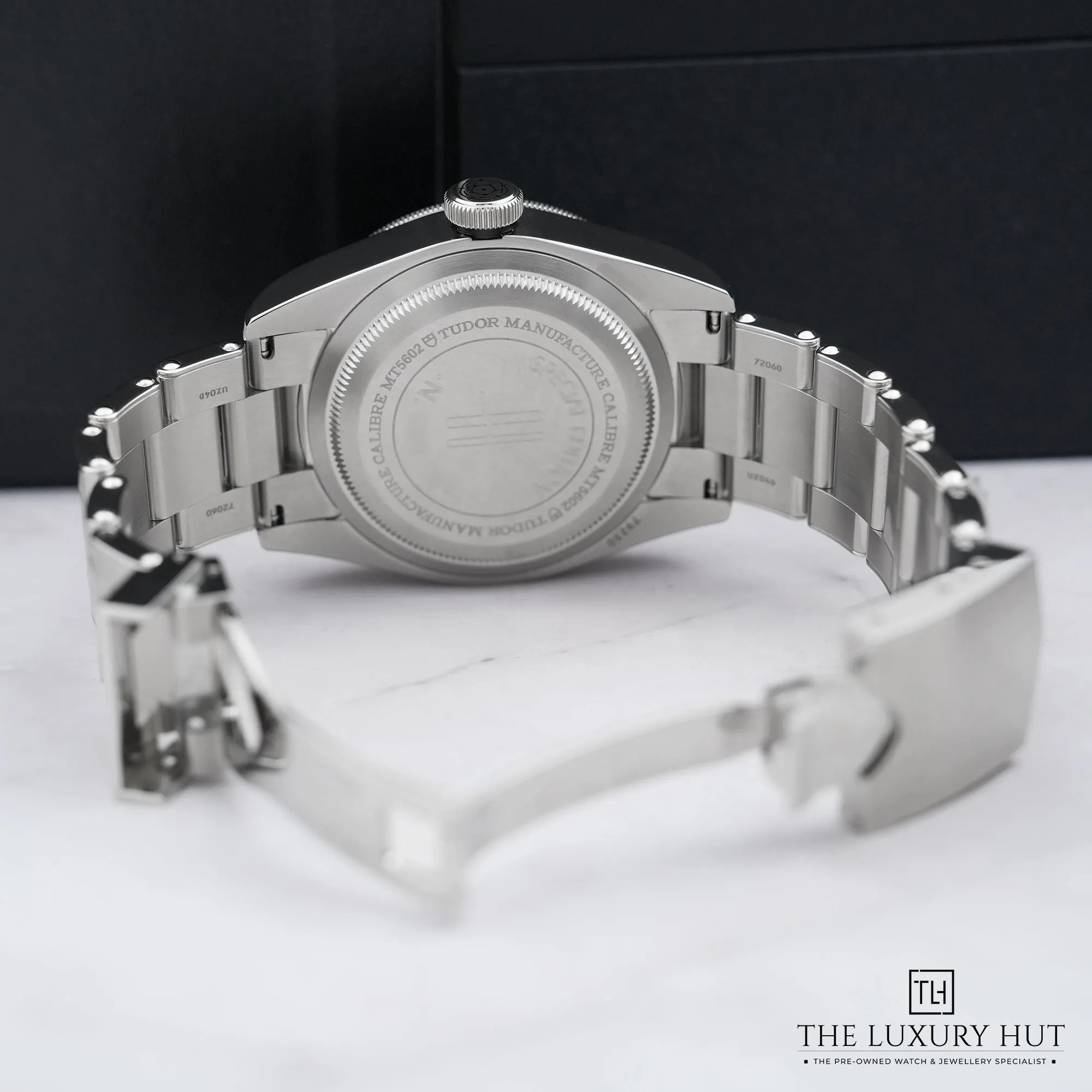 2026/03/fa89fabf-7273-4536-8d7d-6aea2968e3e1Tudor_Black_Bay_Harrods_Steel_41mm_Black_52790-d.jpg.webp