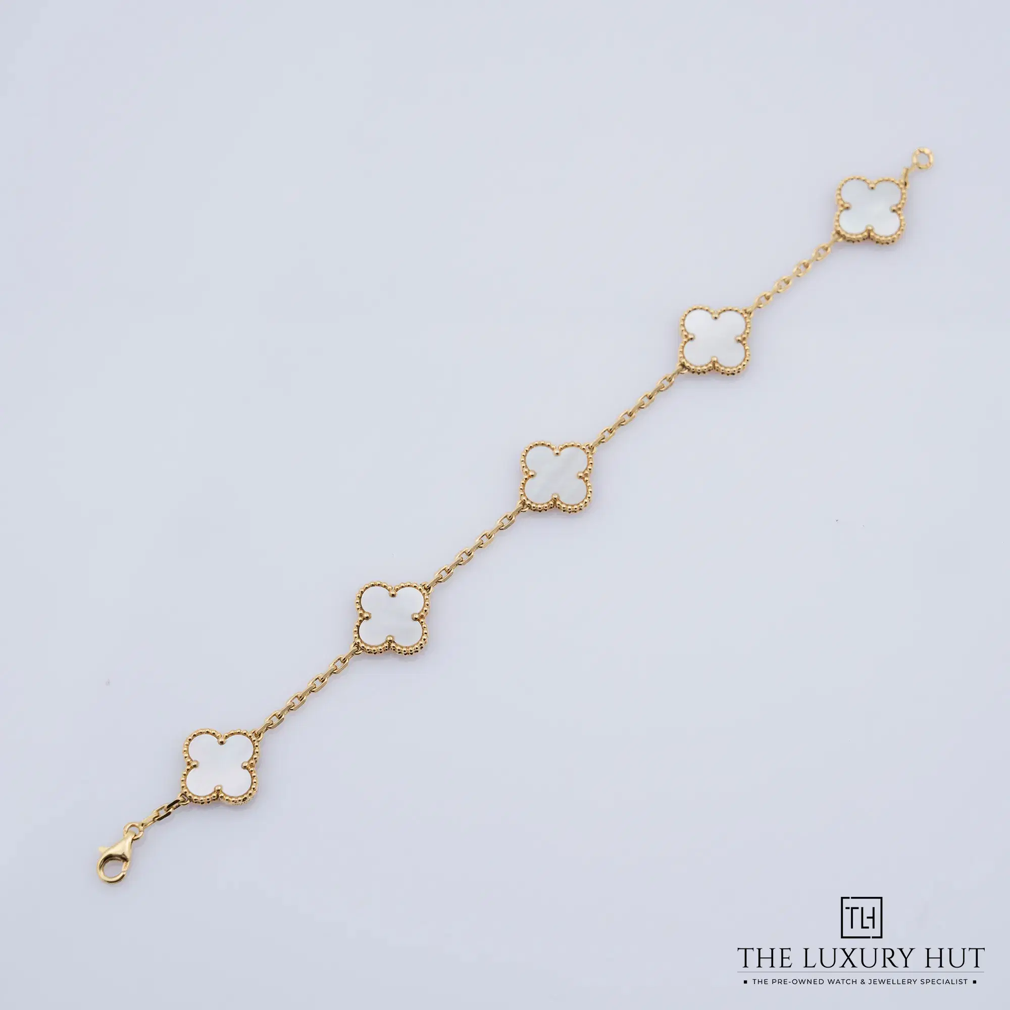2026/03/fbf71ece-52ba-4fb9-9f75-d856eec90e38Van_Cleef_Arpels_Vintage_Gold_MOP_Bracelet_52744-b.jpg.webp