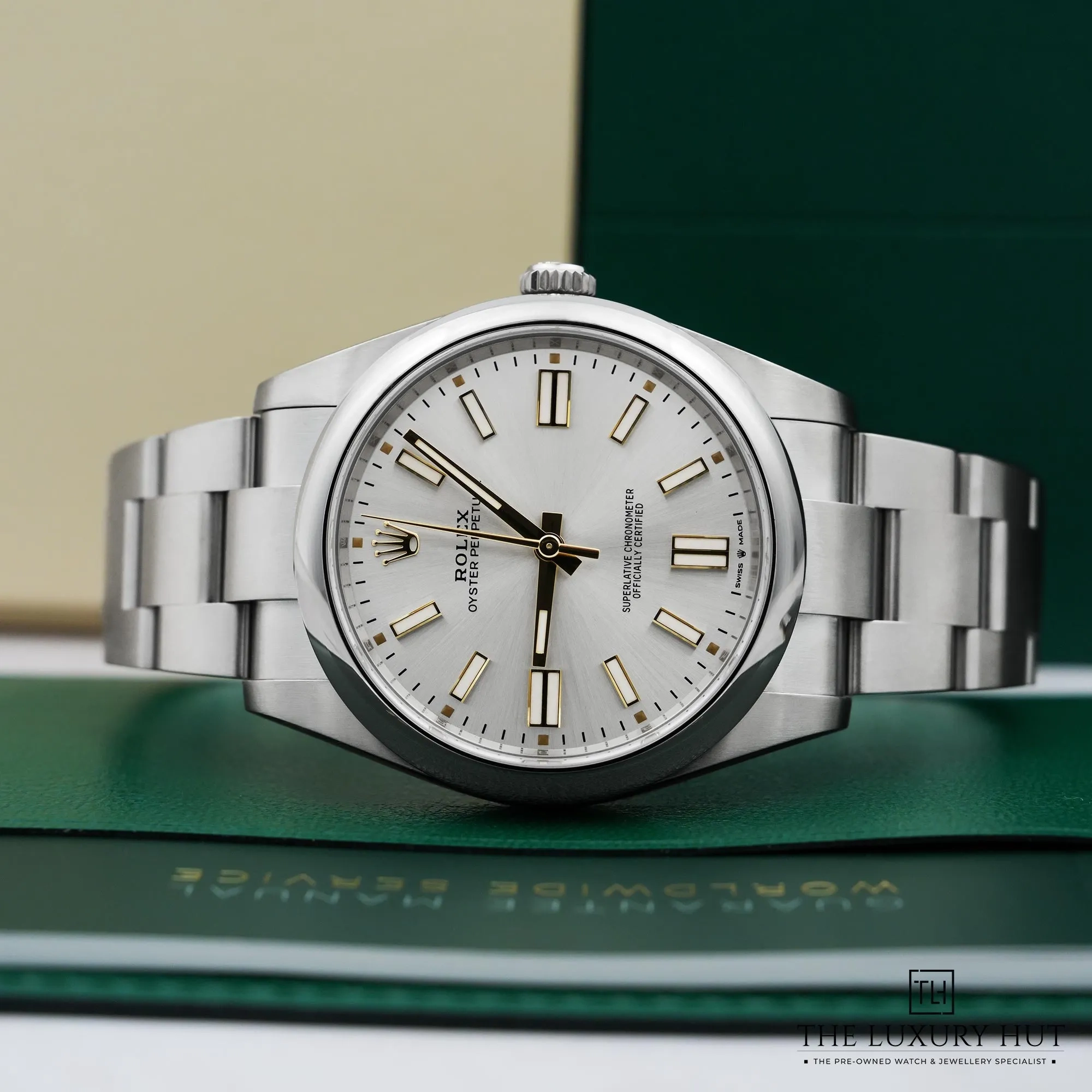 2026/04/0906e864-45c4-457a-ae1b-a2920b4d52a7Rolex_Oyster_Perpetual_41_Steel_Silver_Dial_Update_52870-c.jpg.webp