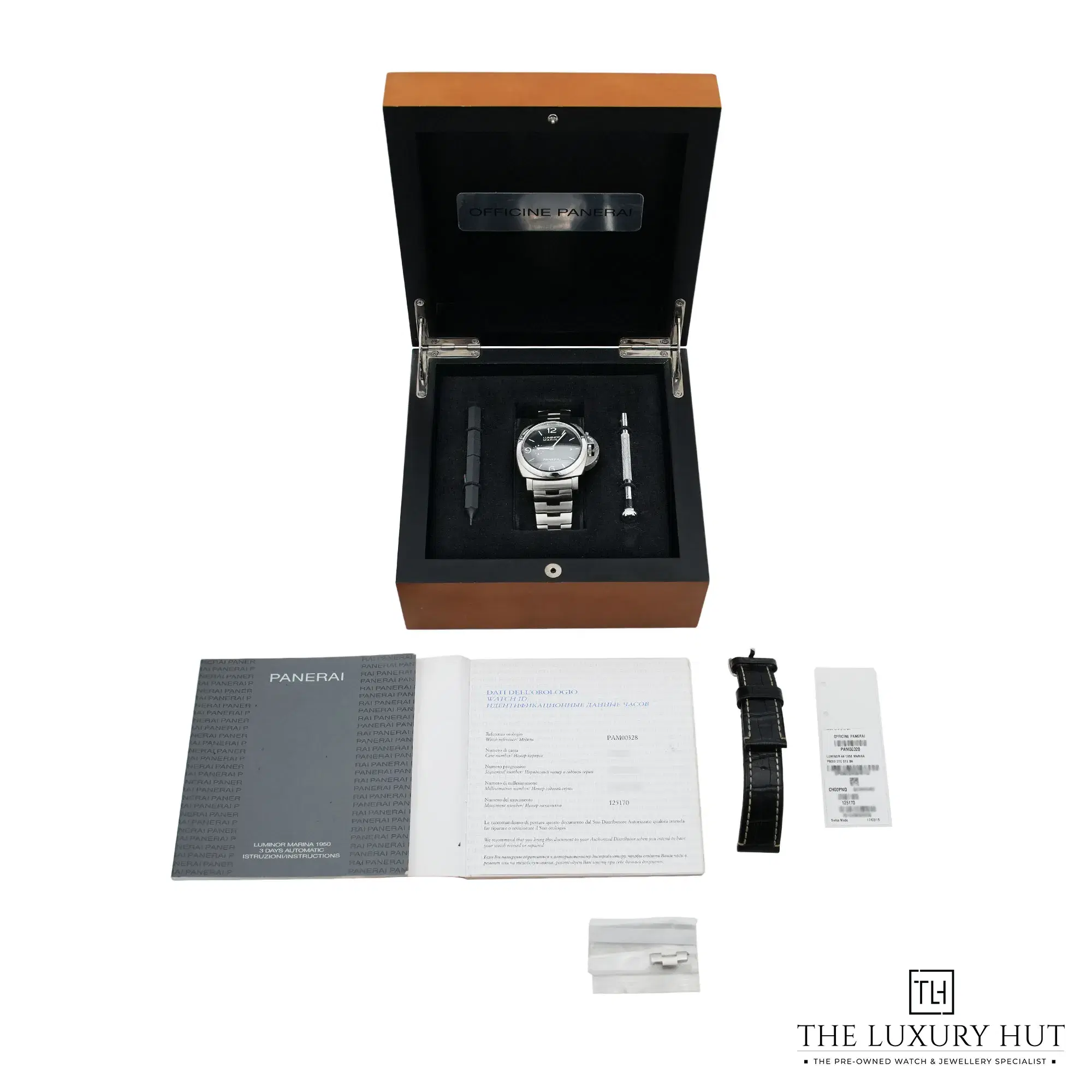 2026/04/1b974eb4-3197-4288-9d33-1404f33167d7Panerai_Luminor_Marina_1950_3_Days_Steel_Black_New_52060-e.jpg.webp