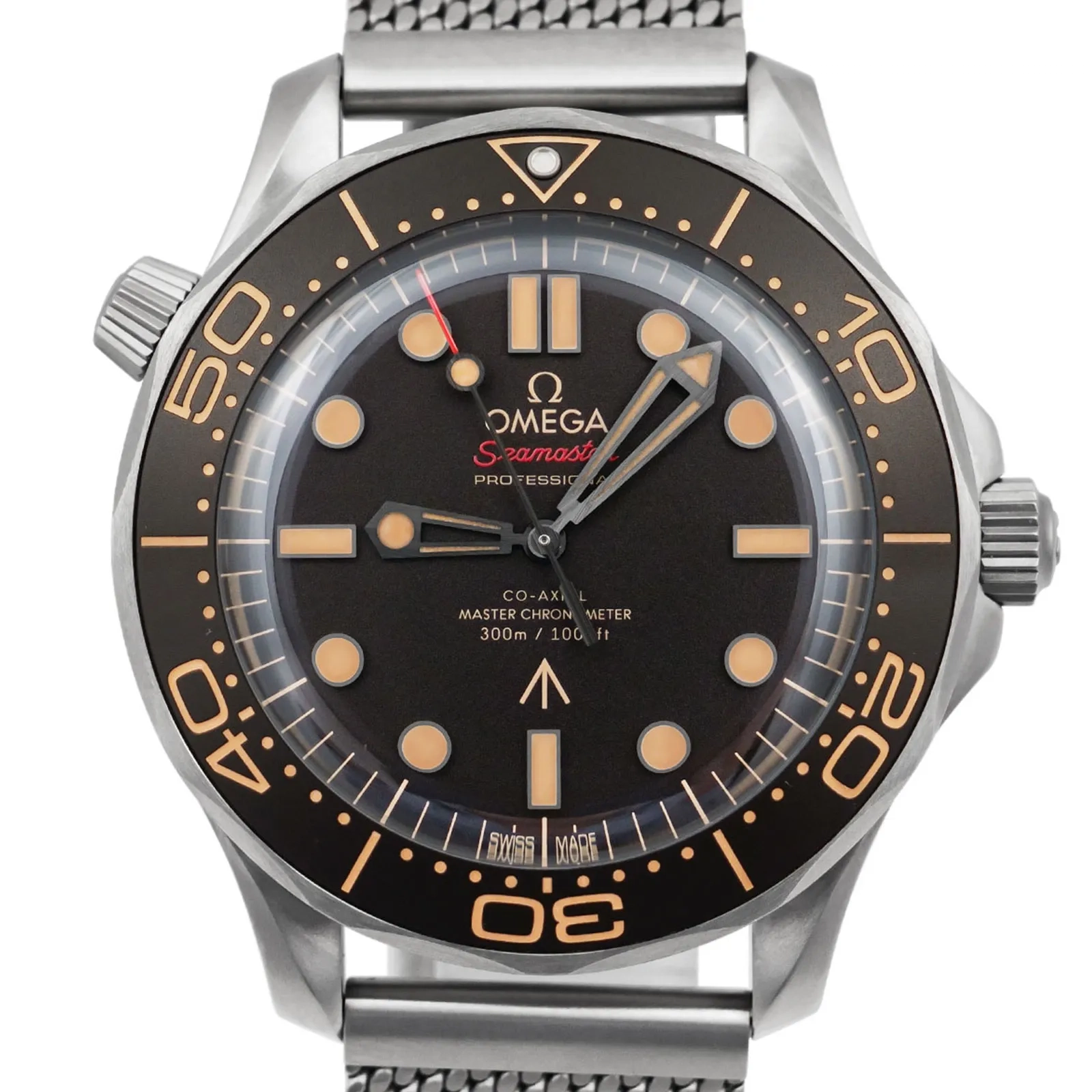 2026/04/22f086d7-83ed-4c93-8b2a-dc52df58d0e8Omega_Seamaster_Diver_300M_James_Bond_Edition_52919-cr.jpg.webp