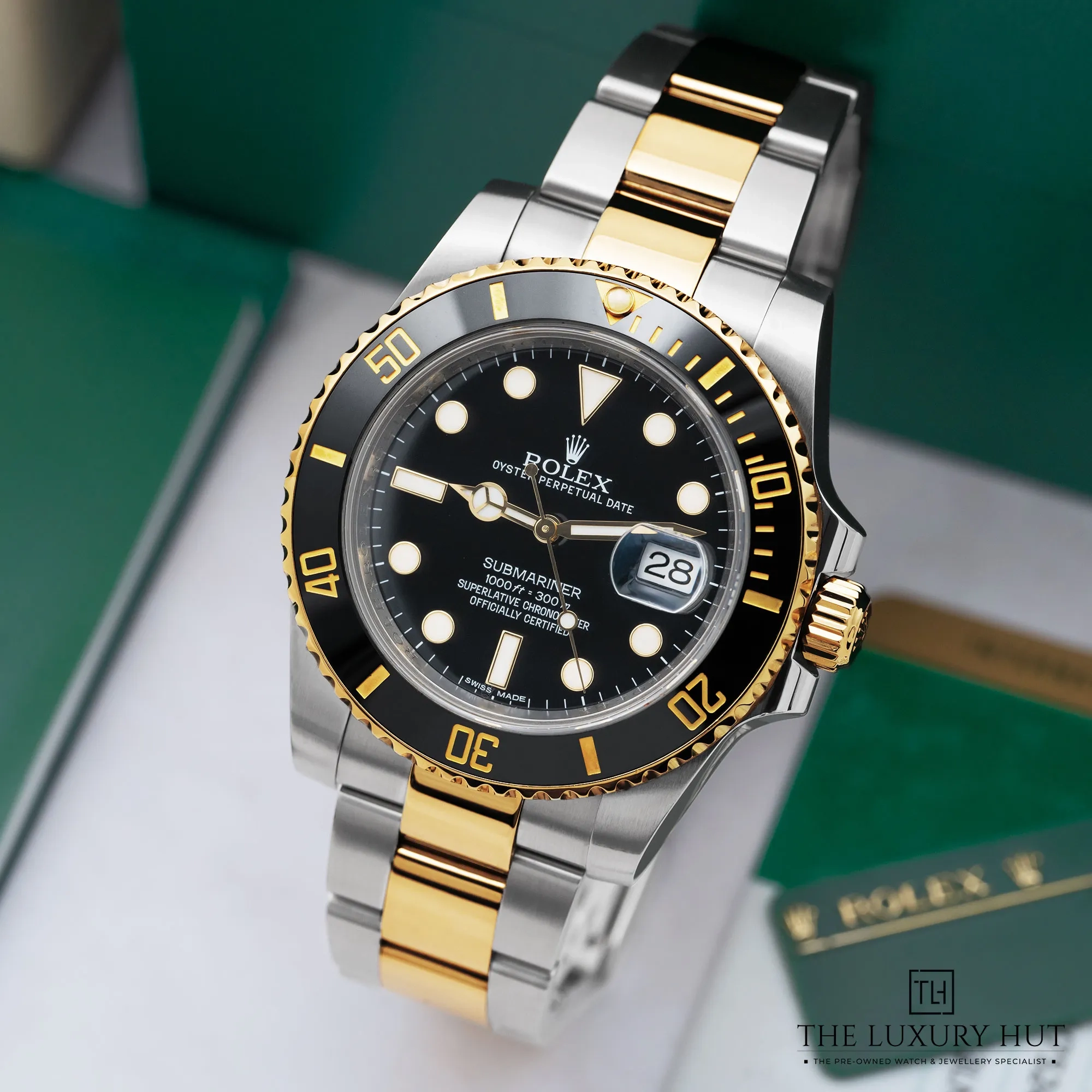 2026/04/24330a0a-2d8a-4656-9e3f-251622a7492fRolex_Submariner_Date_Bi-Metal_Black_Dial_52858-b.jpg.webp