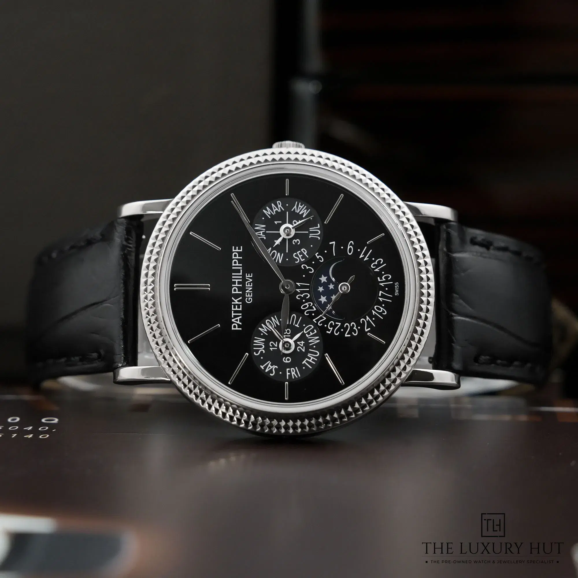 2026/04/27270224-cb7c-44b0-8ac4-b825836d7fefPatek_Philippe_Grand_Complications_White_Gold_Black_52910-c.jpg.webp