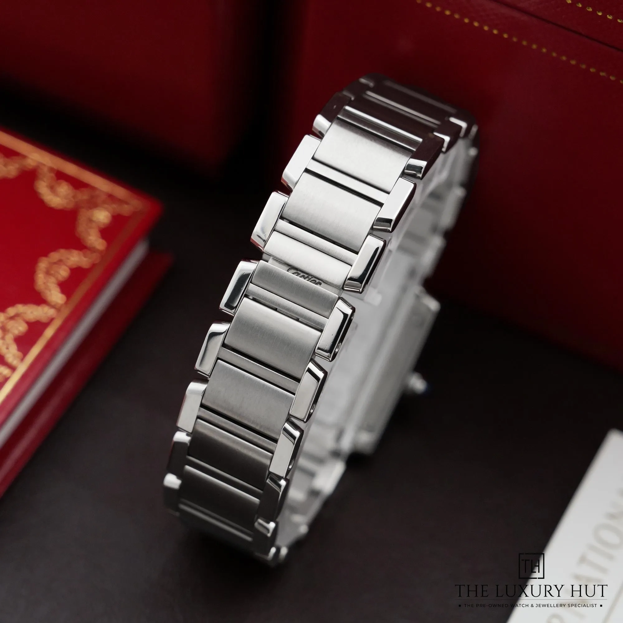 2026/04/2c2721a3-168f-4e44-993b-ce0a2629f35dCartier_Tank_Française_Ladies_Steel_White_52331-e.jpg.webp