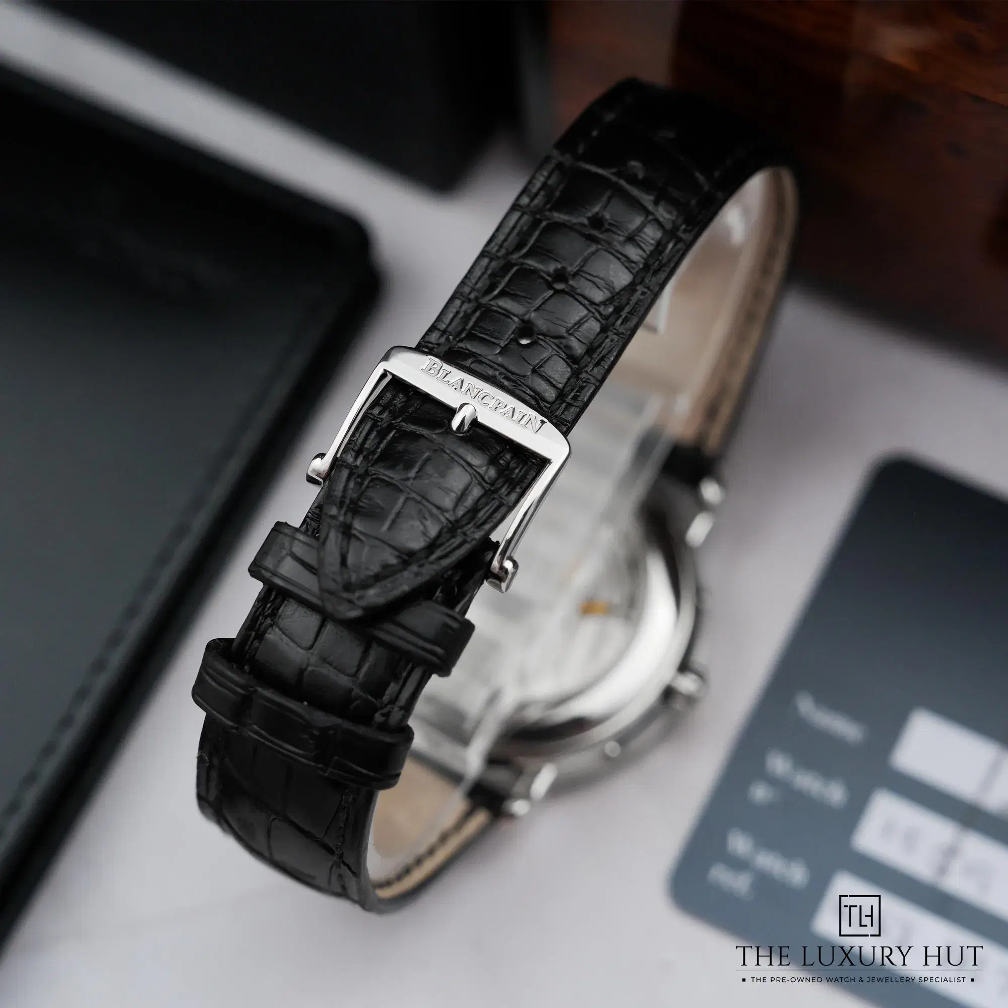 2026/04/2ff61707-e067-42e3-91e2-2636cb2ecadcBlancpain_Villeret_Quantième_Complet_38mm_White_52897-e.jpg.webp