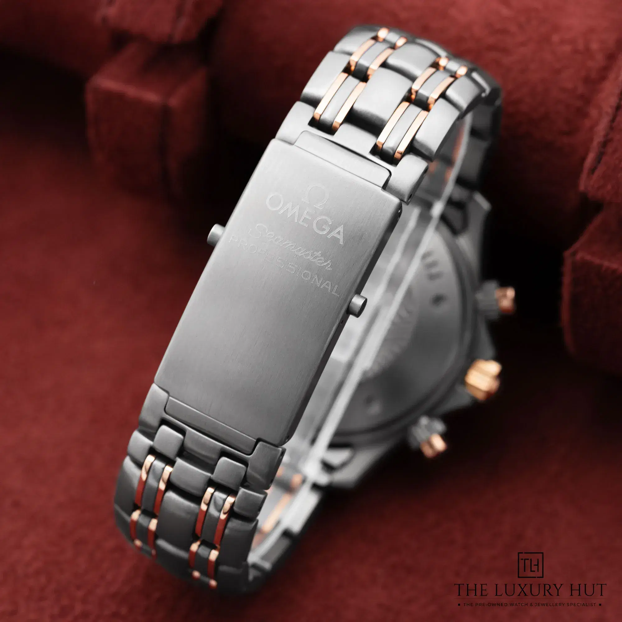 2026/04/329983cb-71e7-48e1-94a6-3f79aac75c92Omega_Seamaster_300_Titanium_Rose_Gold_Blue_LB872-d.jpg.webp