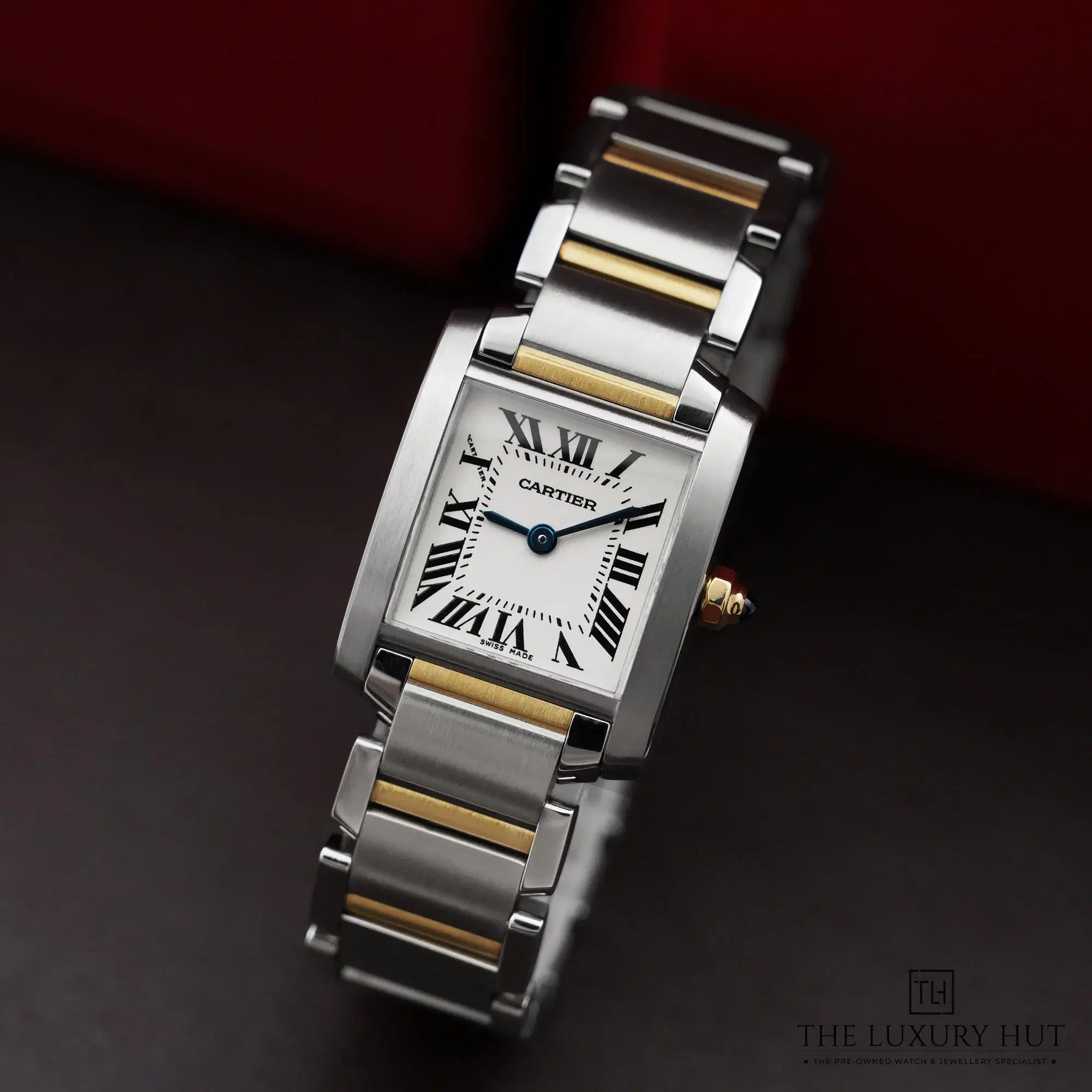 2026/04/3f33c0f2-7661-4131-903a-b9a4669123a2Cartier_Tank_Francaise_White_Roman_LB865-b.jpg.webp