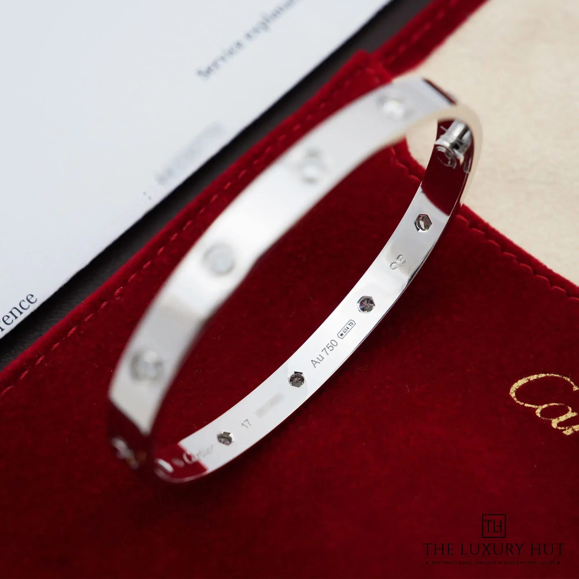 2026/04/562bb8f0-2ee5-4367-ba14-f7d6a8ecaa74Cartier_LOVE_Bracelet_Classic_Diamonds_Gold_LB854-c.jpg.webp