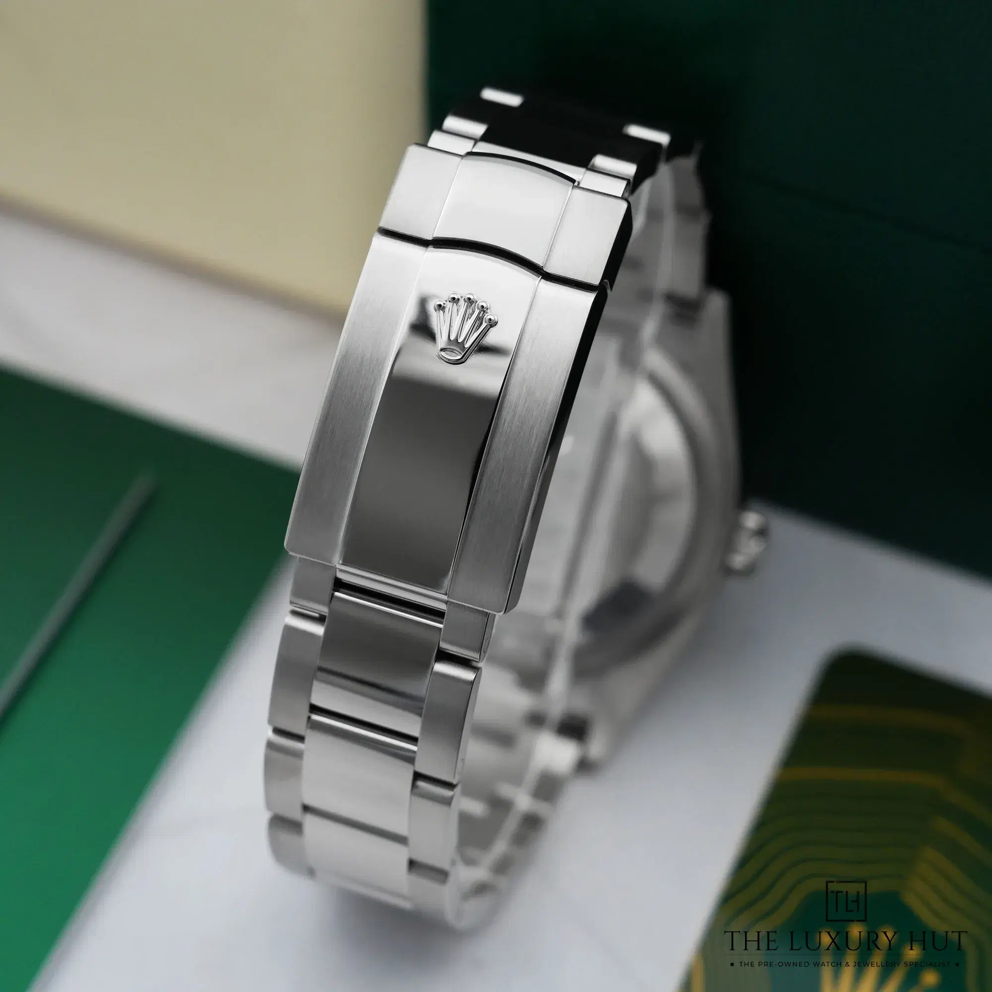 2026/04/770b51d0-8a30-4876-a323-7ab83ef5e433Rolex_Datejust_36_Stainless_Steel_Black_Dial_52837-e.jpg.webp