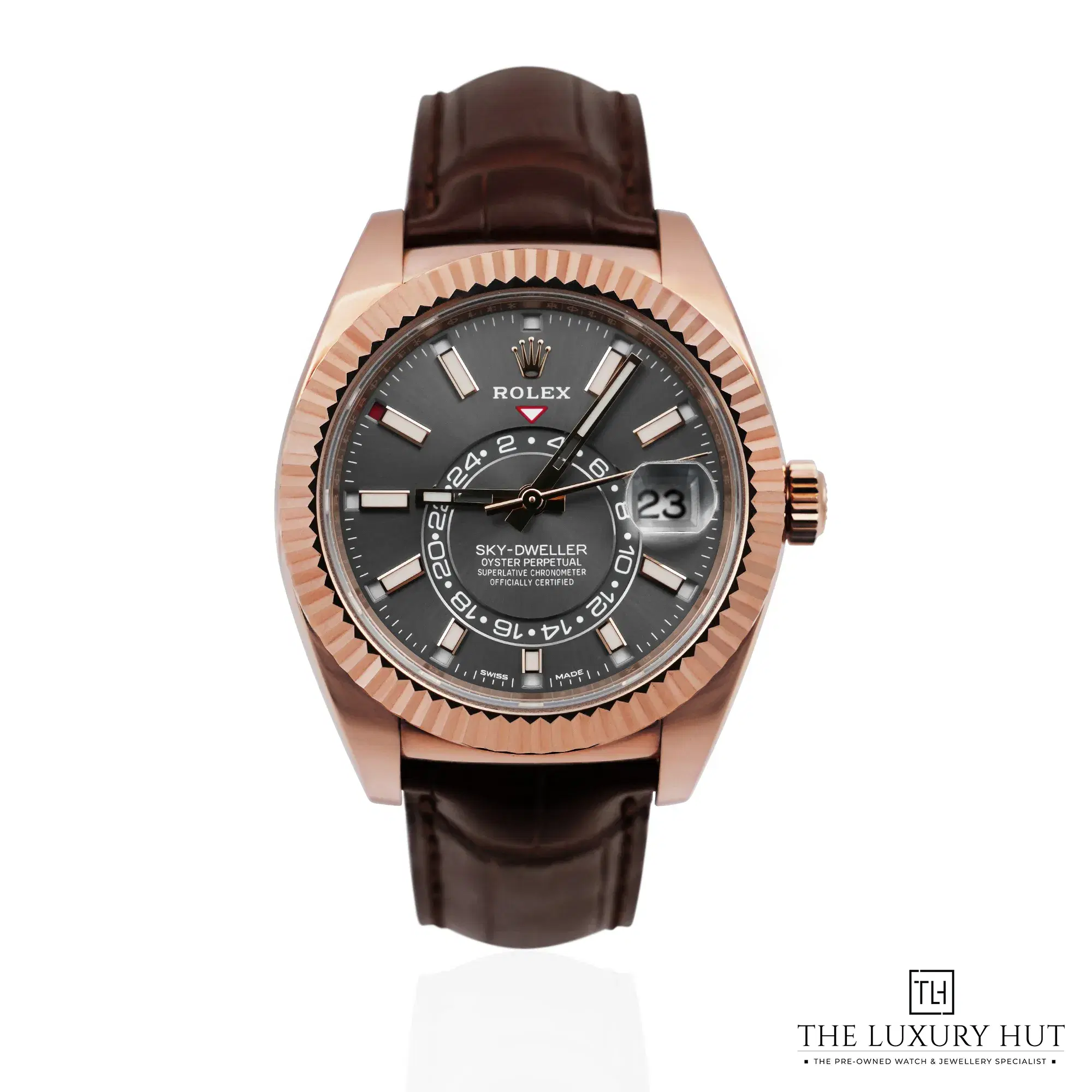 2026/04/7e924963-52b0-44b7-abf1-c56677986d50Rolex_Sky-Dweller_Everose_Gold_Dark_Rhodium_Update_52899-a.jpg.webp