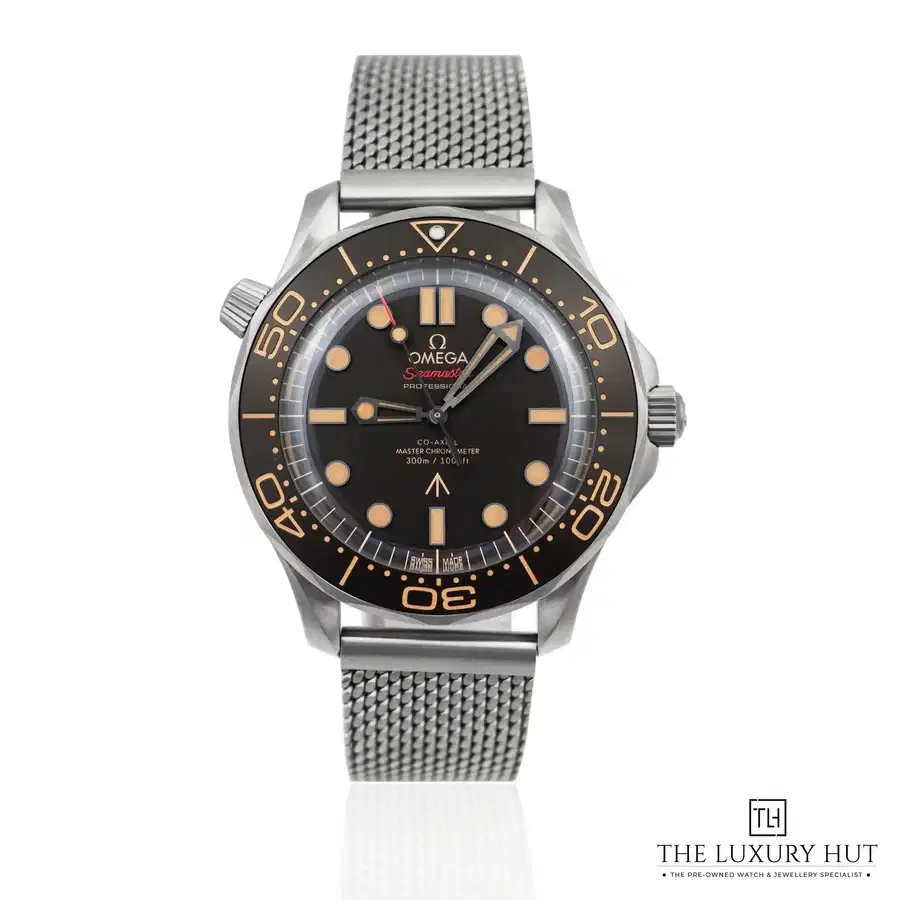 Omega Seamaster Diver 300M James Bond 210 90 42 20 01 001