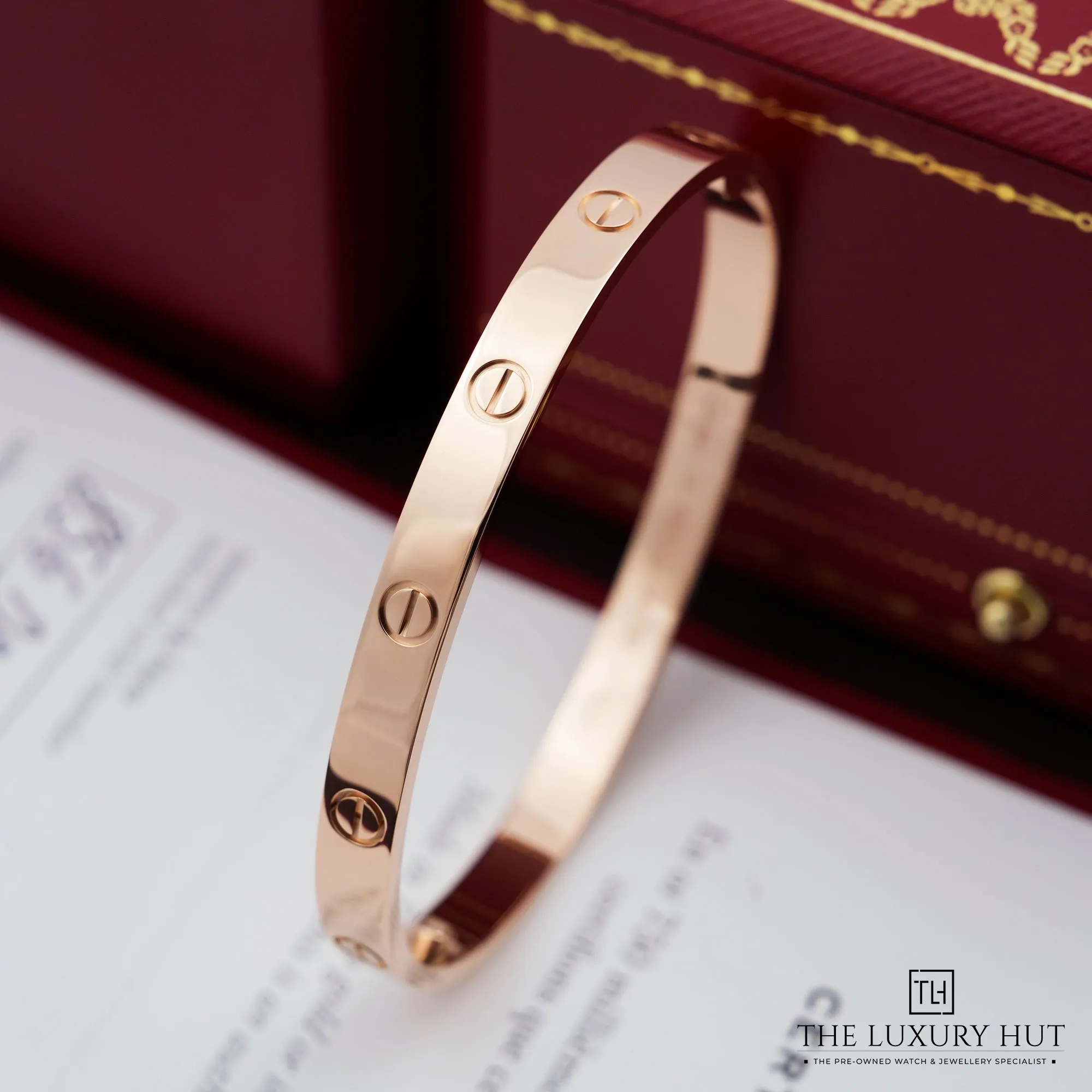 2026/04/a1e23895-aa2b-430e-ba0a-94037642733bCartier_LOVE_Bracelet_Classic_Rose_Gold_52763-b.jpg.webp