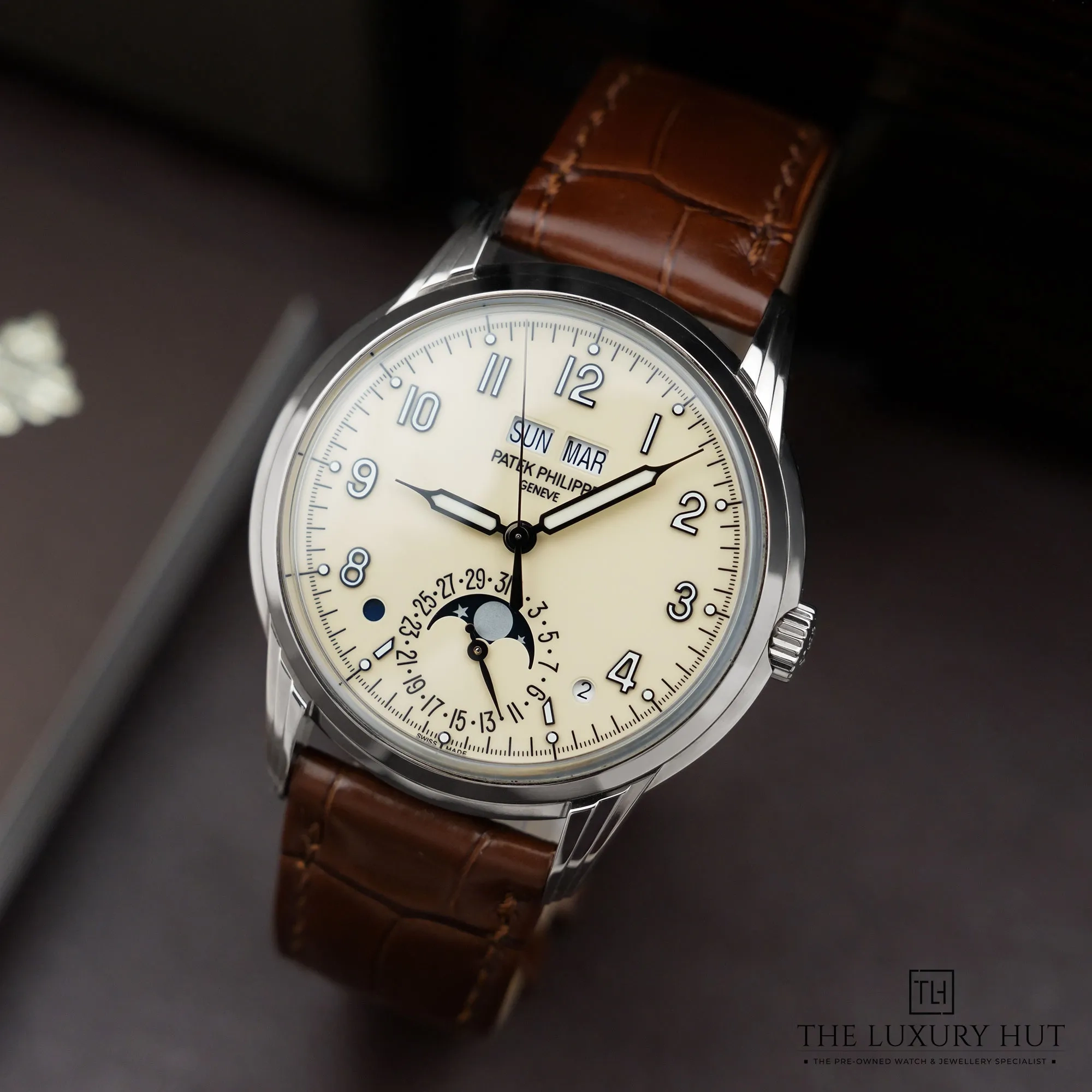 2026/04/c9f964cb-79eb-4a7f-8bba-713268640735Patek_Philippe_Grand_Complications_Perpetual_Calendar_LB881-b.jpg.webp